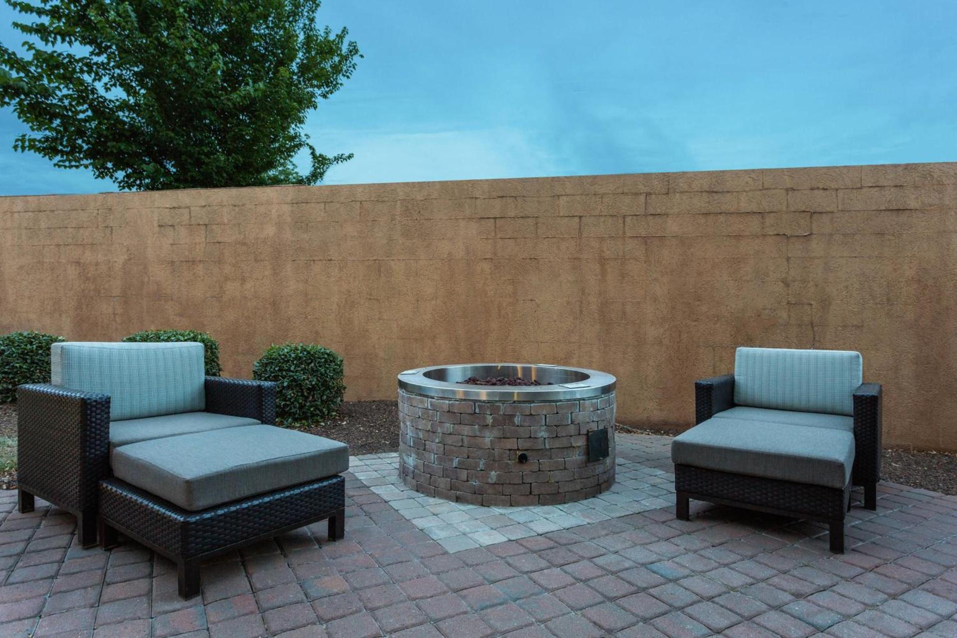Courtyard by Marriott Rocky Mount photo 19
