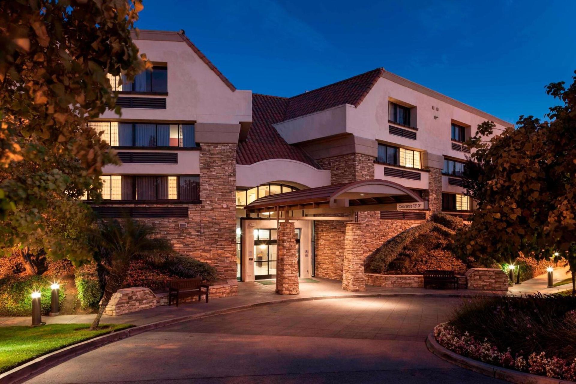 Courtyard by Marriott San Diego Rancho Bernardo photo 37