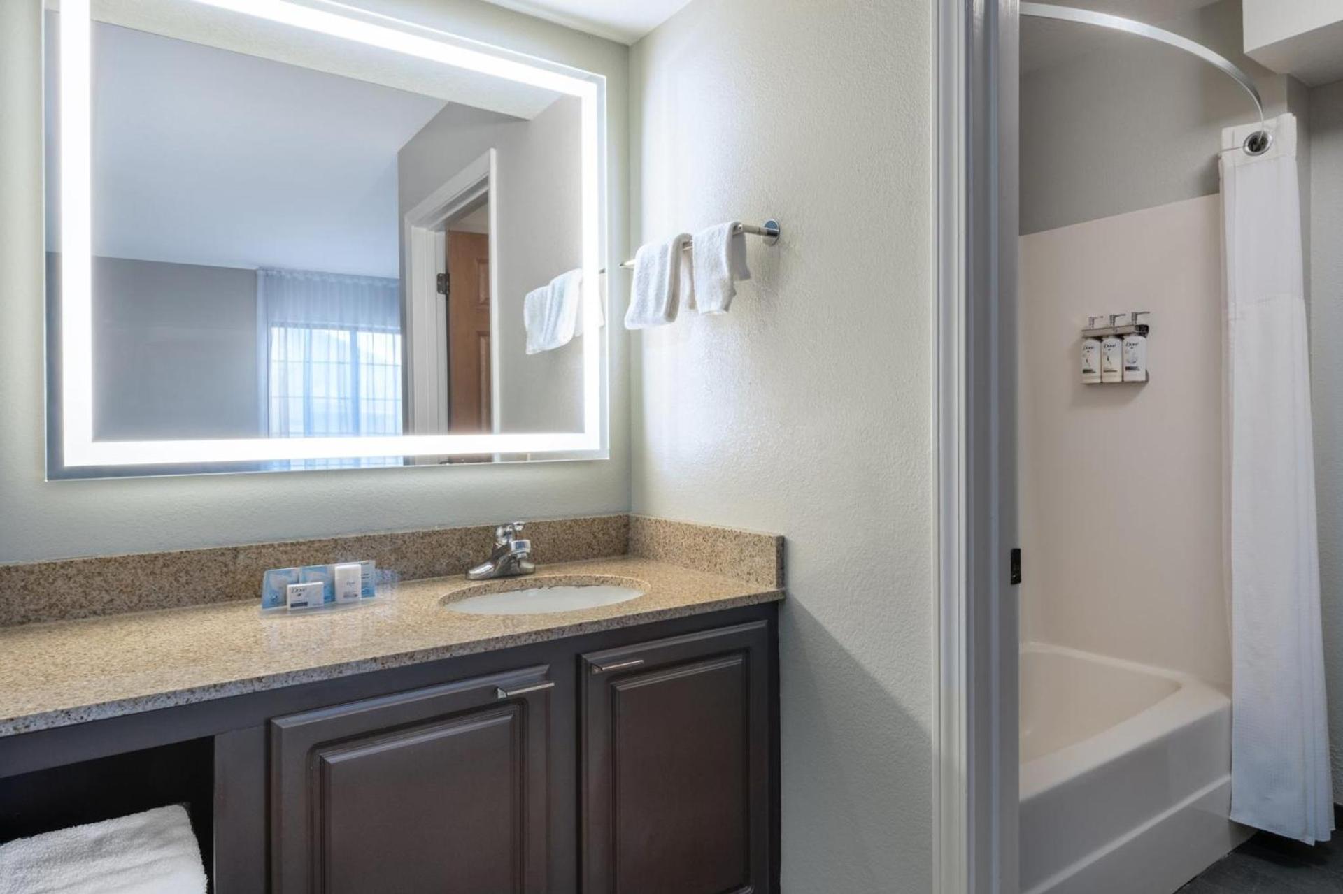 Staybridge Suites Columbus-Dublin by IHG photo 44