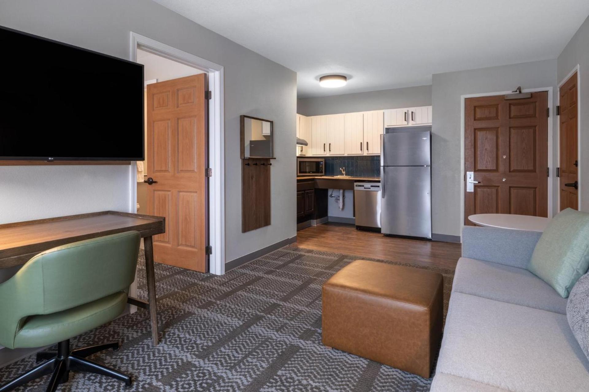 Staybridge Suites Columbus-Dublin by IHG photo 62