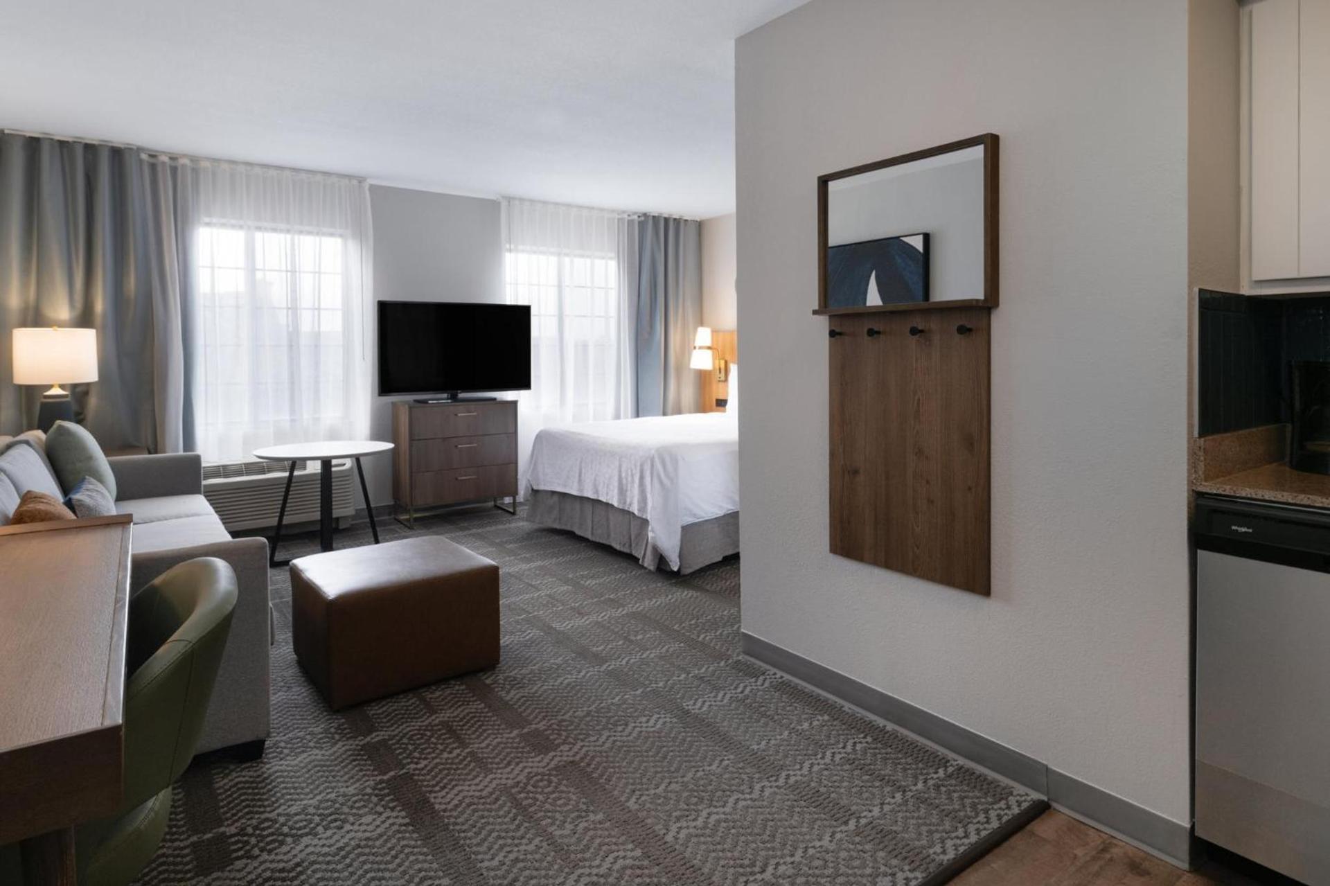 Staybridge Suites Columbus-Dublin by IHG photo 60