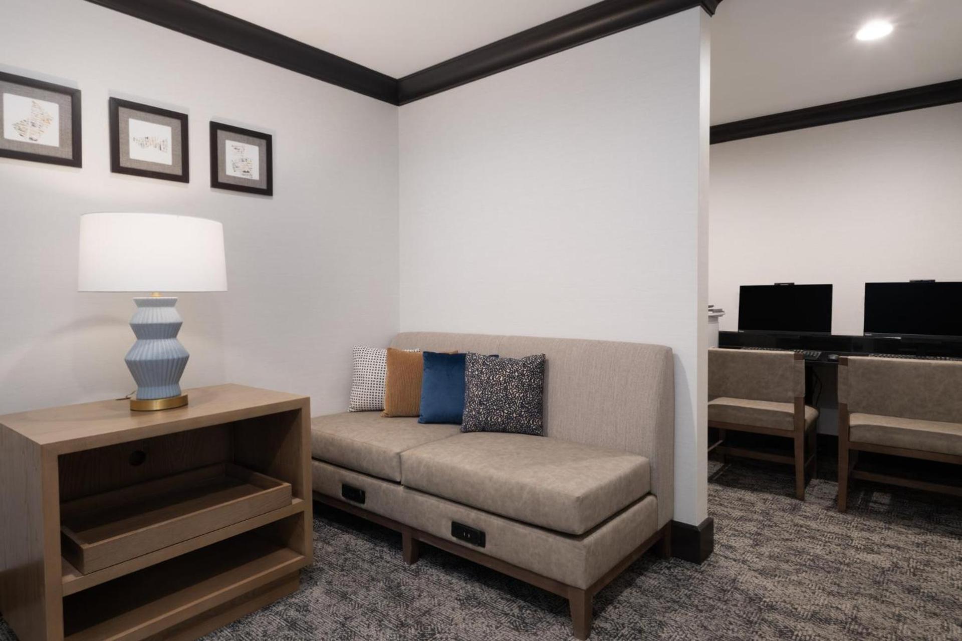 Staybridge Suites Columbus-Dublin by IHG photo 55