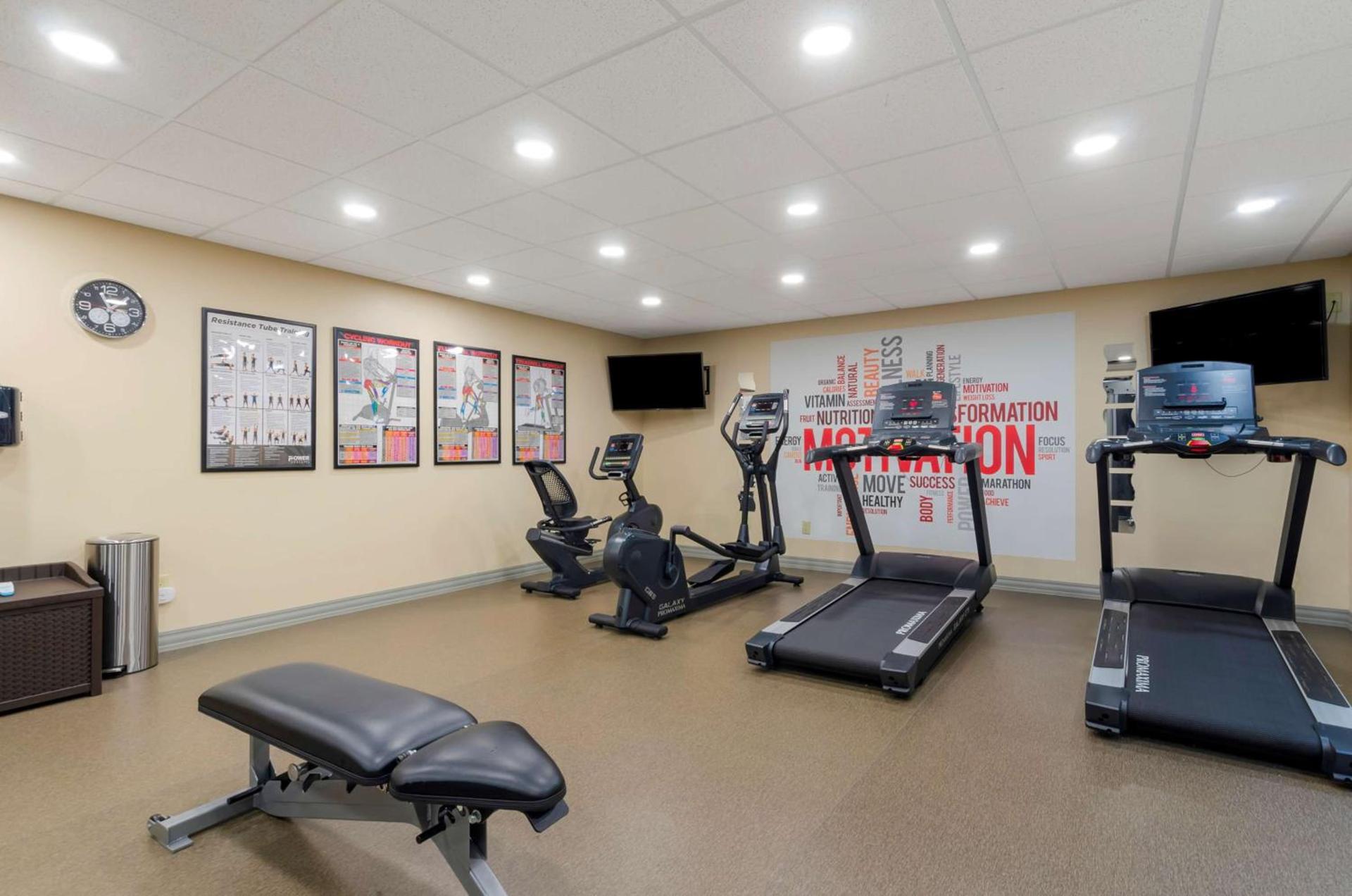 Best Western North Roanoke photo 25