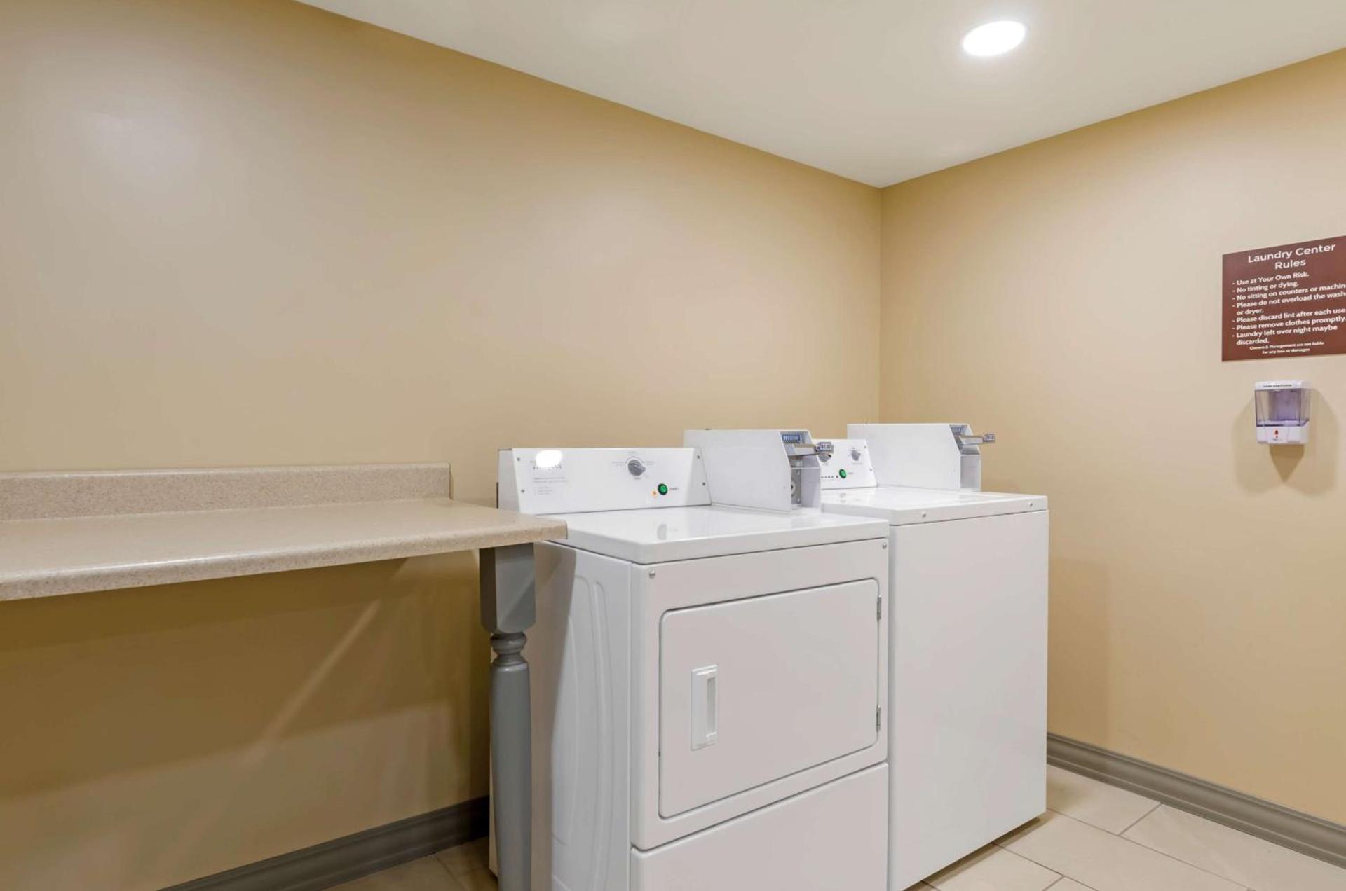 Best Western North Roanoke photo 27