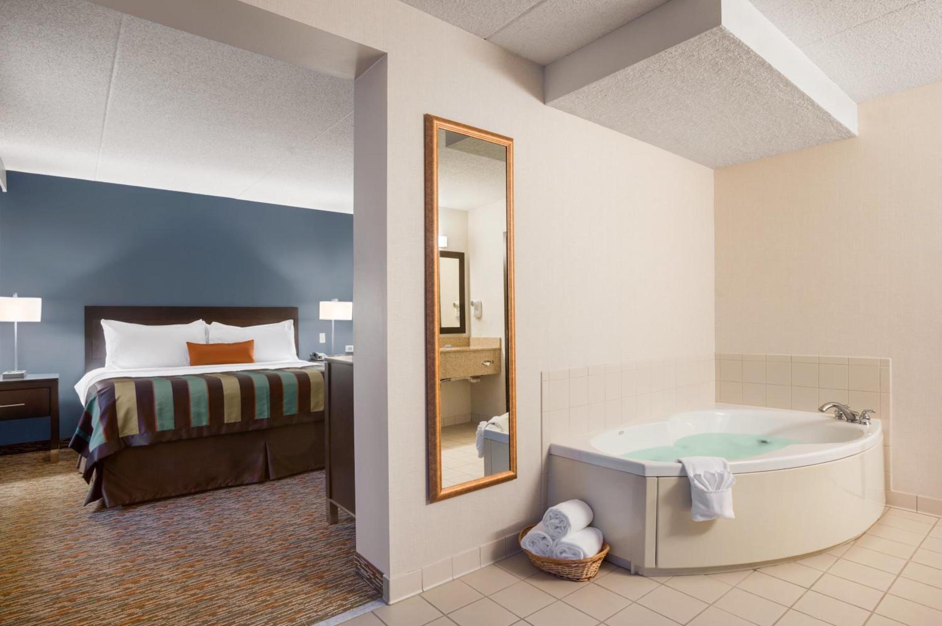 Wingate by Wyndham Sylvania-Toledo photo 88