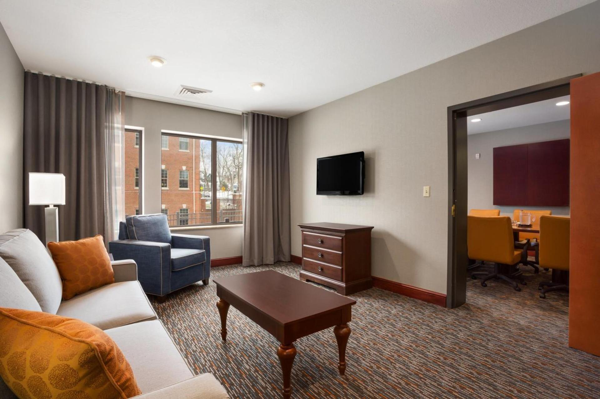 Wingate by Wyndham Sylvania-Toledo photo 84