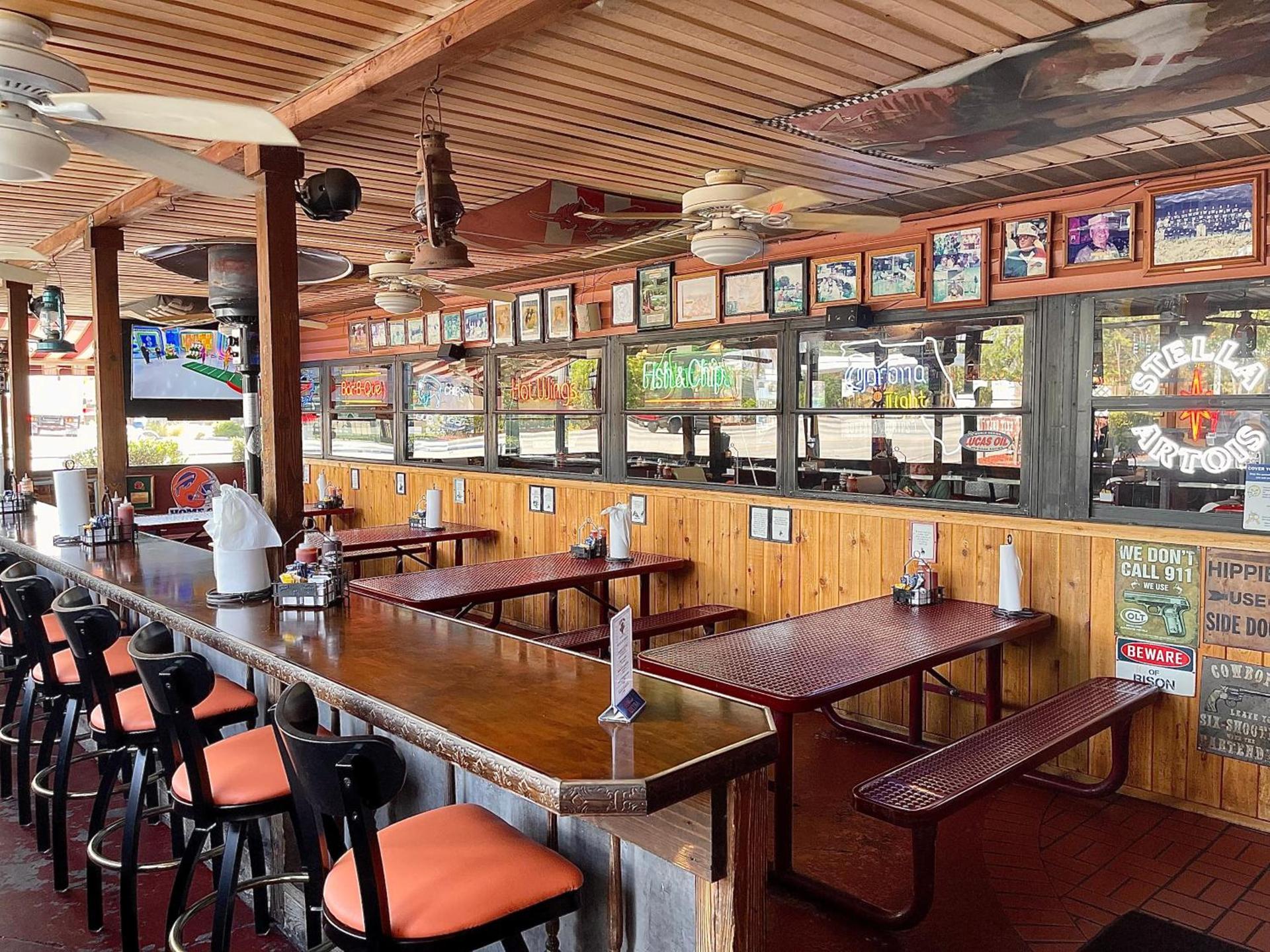 Buffalo Chip's Ranch House Motel photo 34