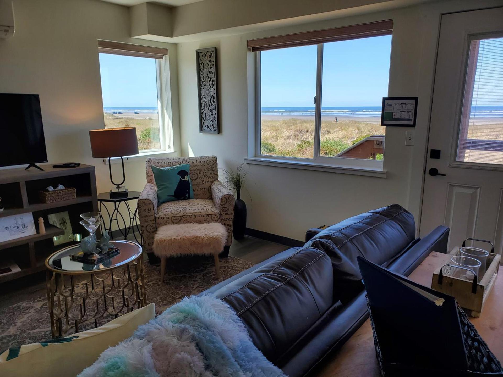 Moonstone Beach Motel photo 95