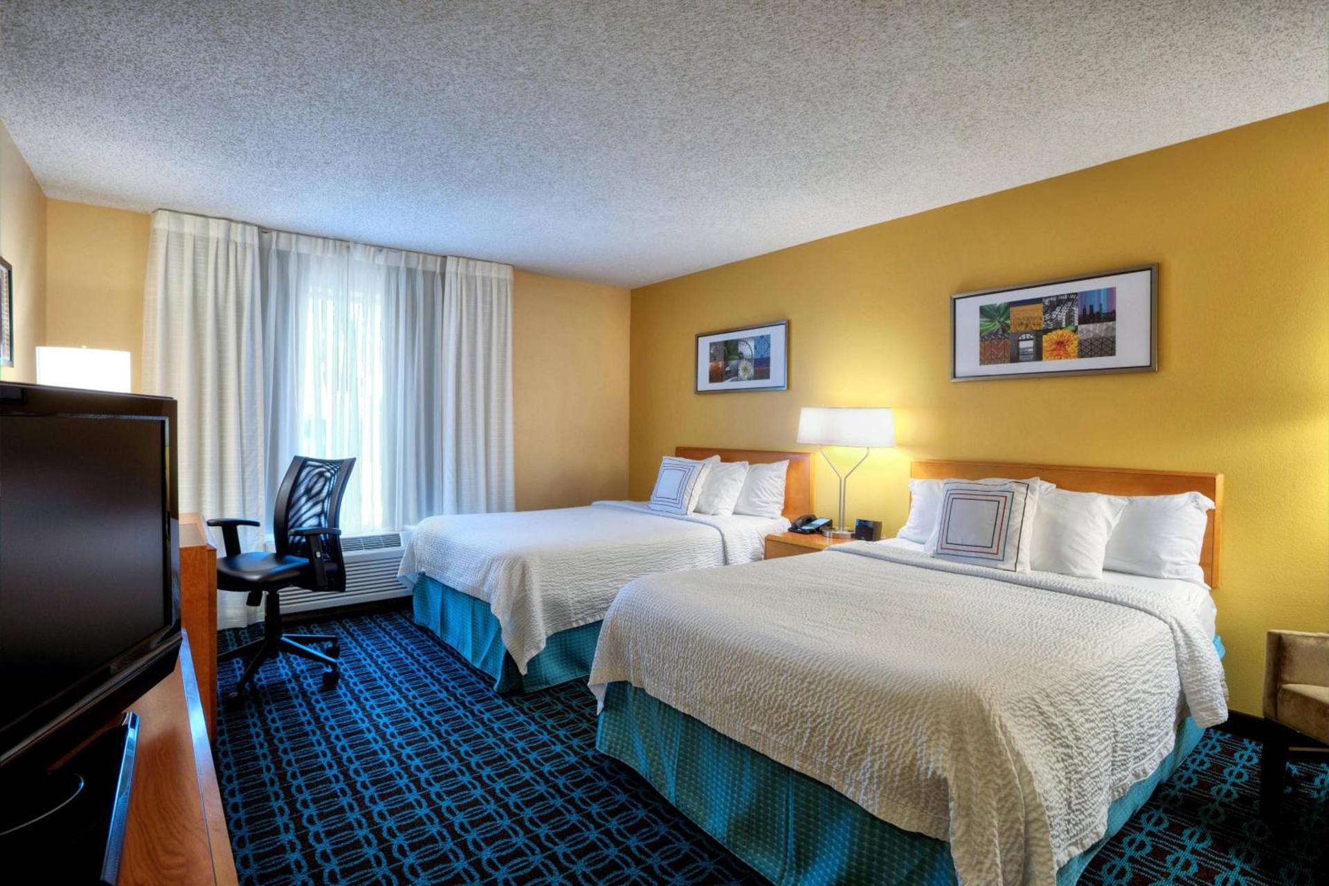 Fairfield Inn and Suites by Marriott McAllen photo 6