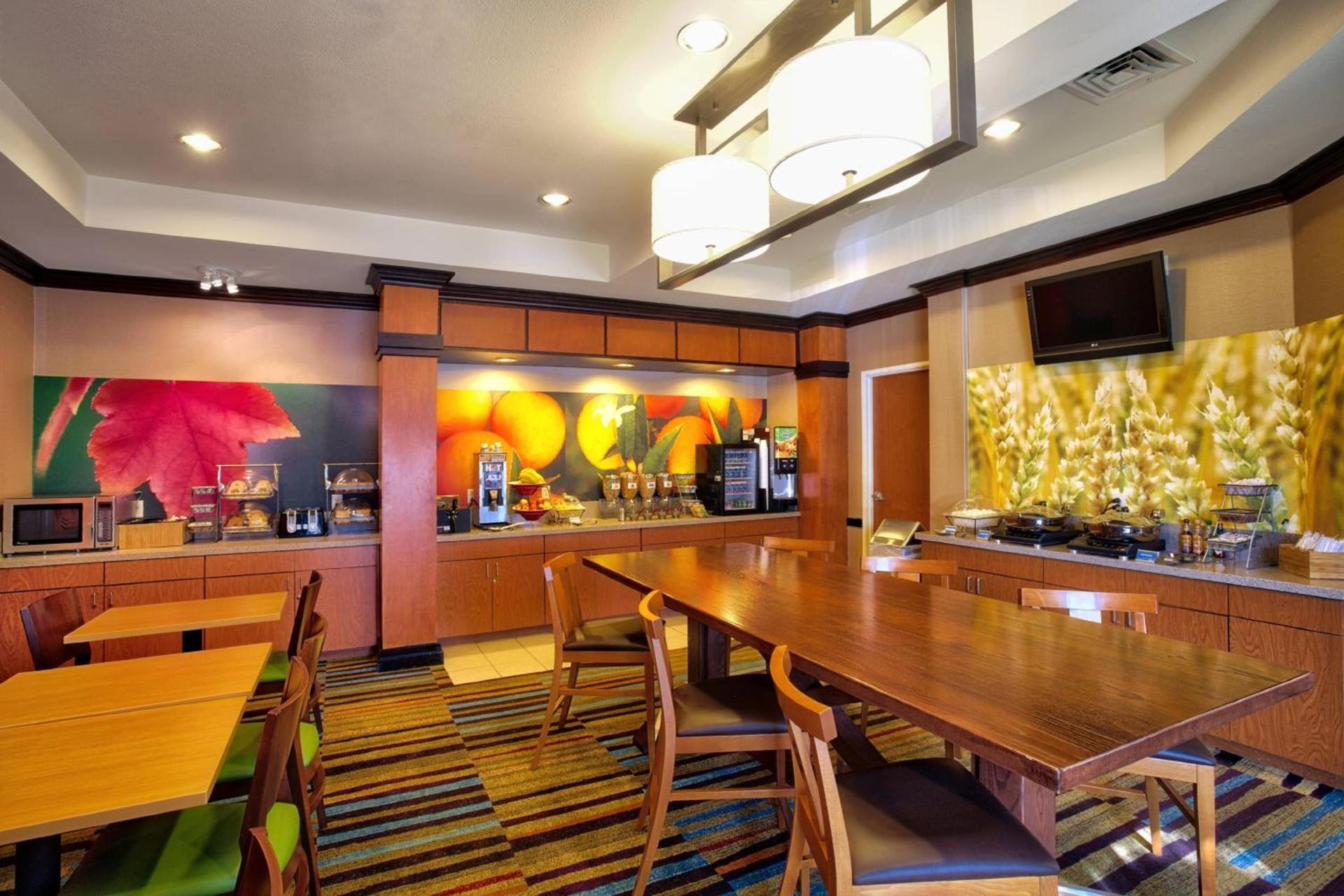 Fairfield Inn and Suites by Marriott McAllen photo 15