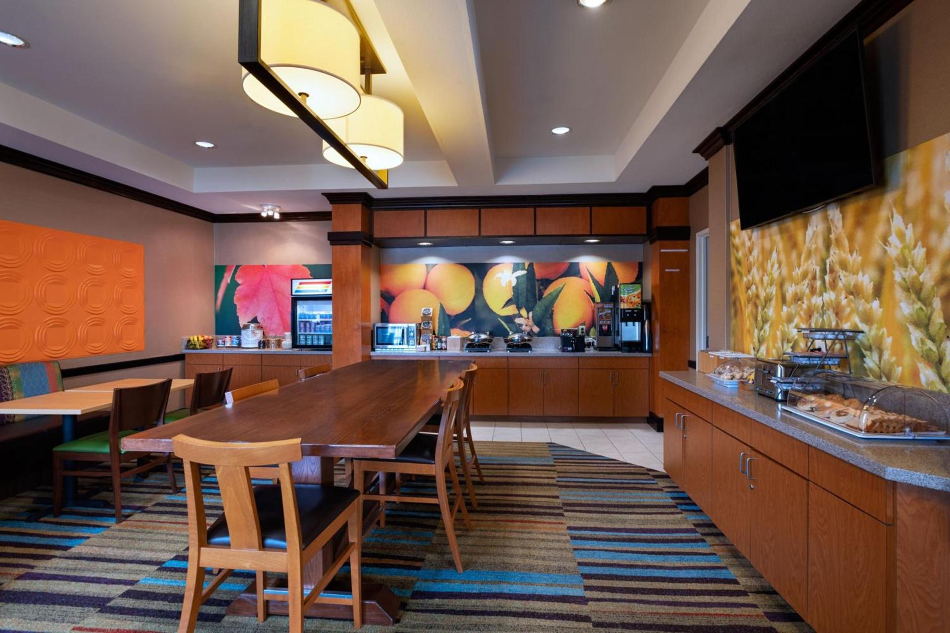 Fairfield Inn and Suites by Marriott McAllen photo 16