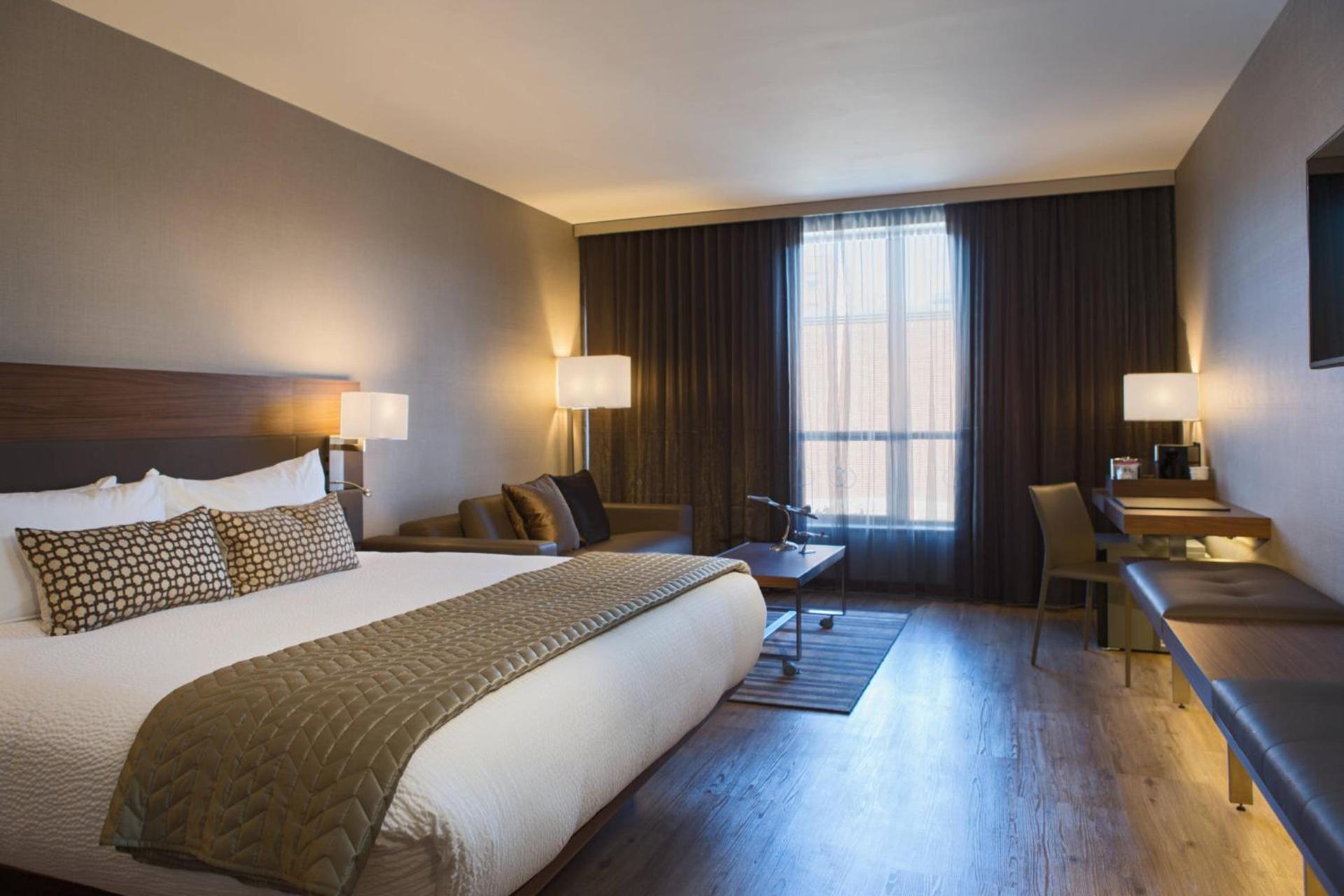 AC Hotel Kansas City Plaza photo 8