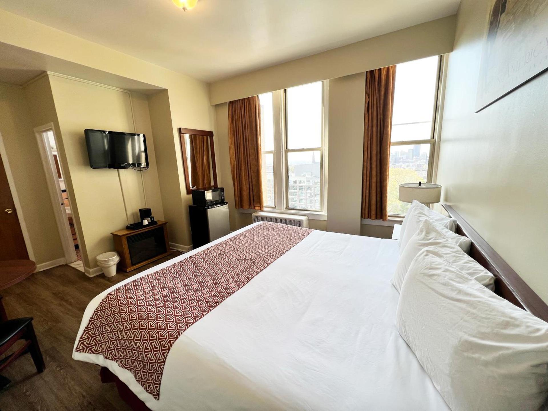 Lenox Hotel and Suites photo 7