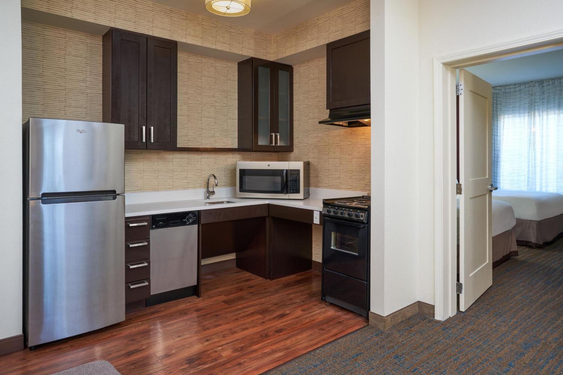 Residence Inn by Marriott Philadelphia Airport photo 31