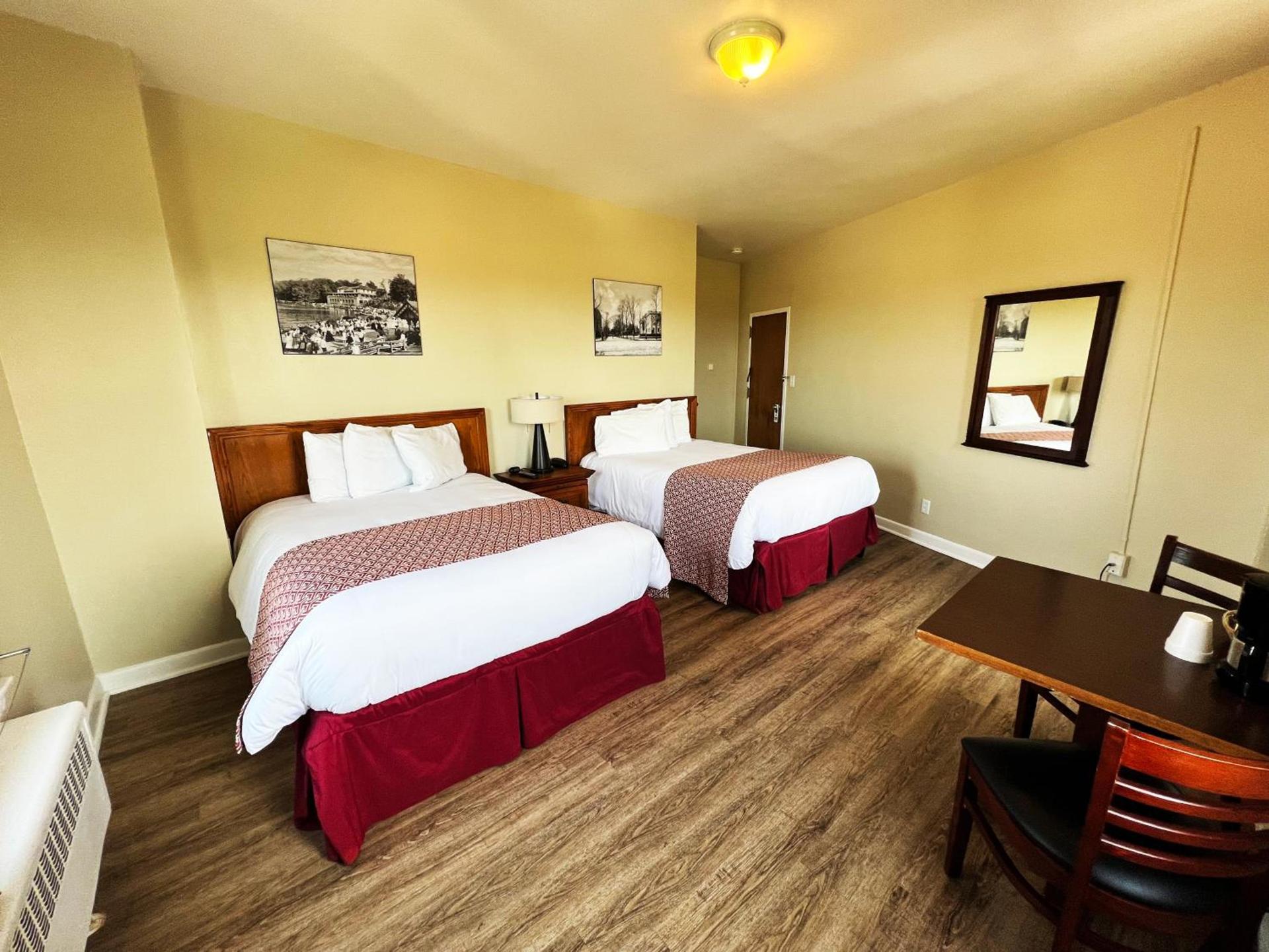Lenox Hotel and Suites photo 11