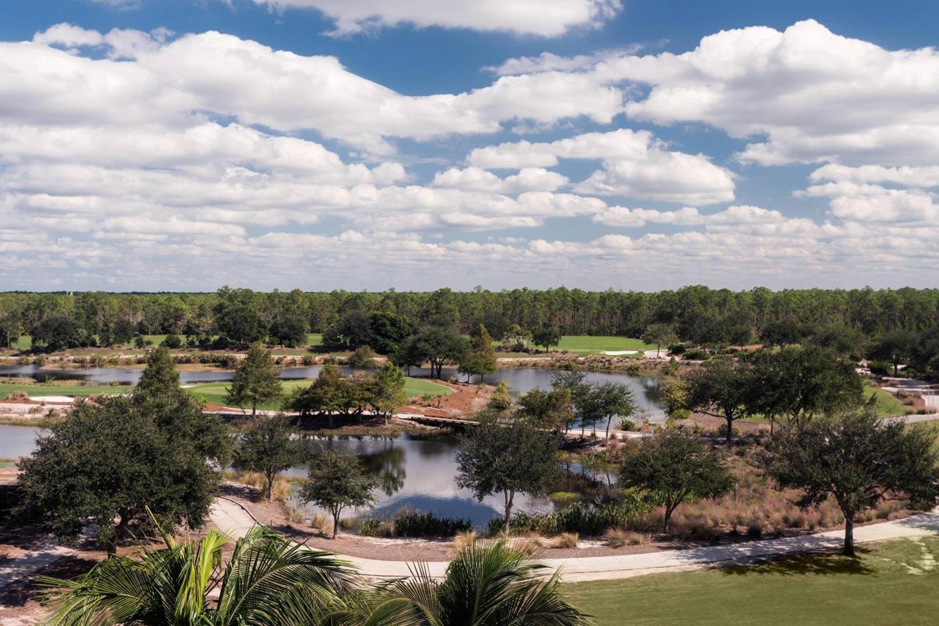 The Ritz-Carlton Naples, Tiburon photo 16