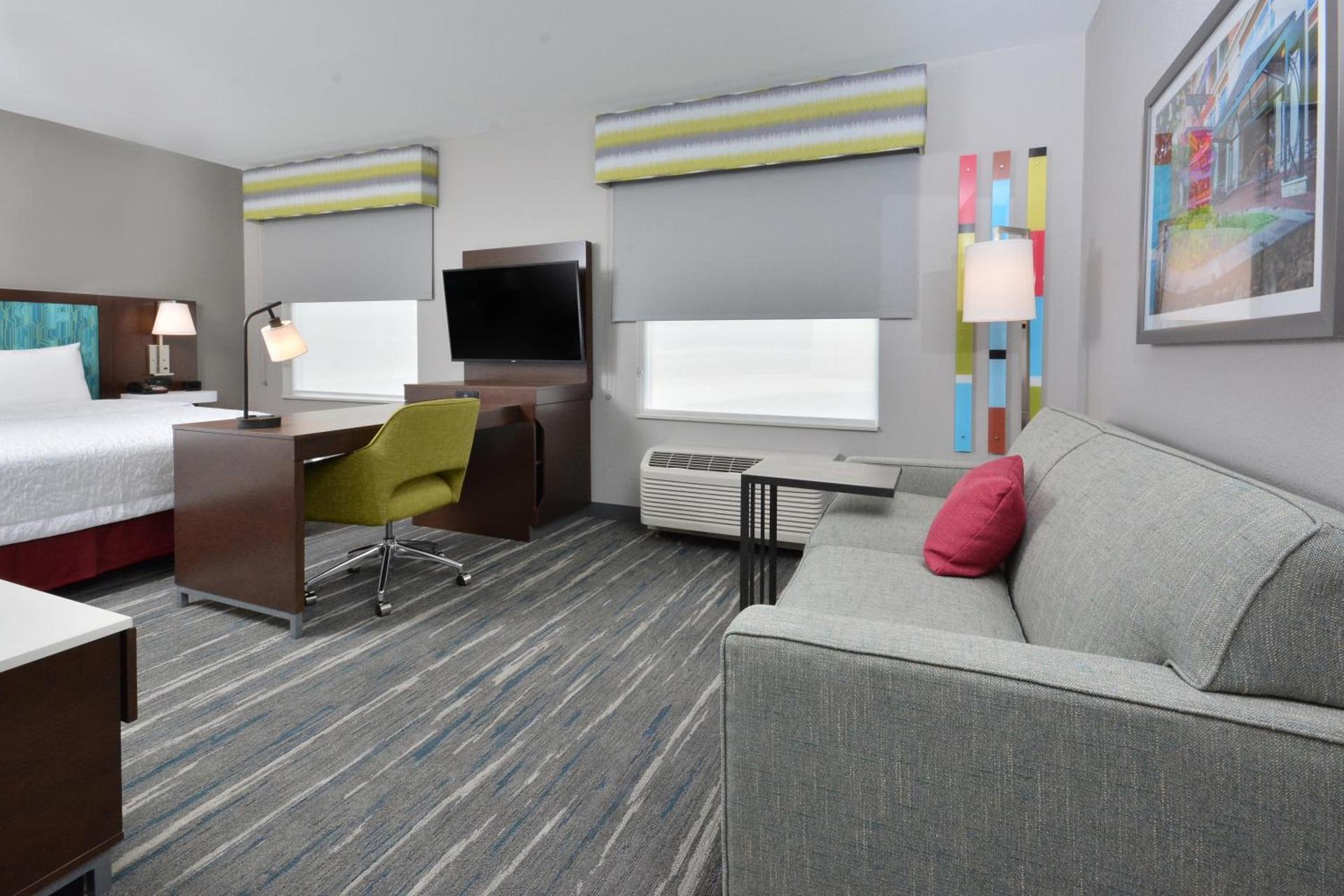 Hampton Inn & Suites Durham University Medical Center photo 41