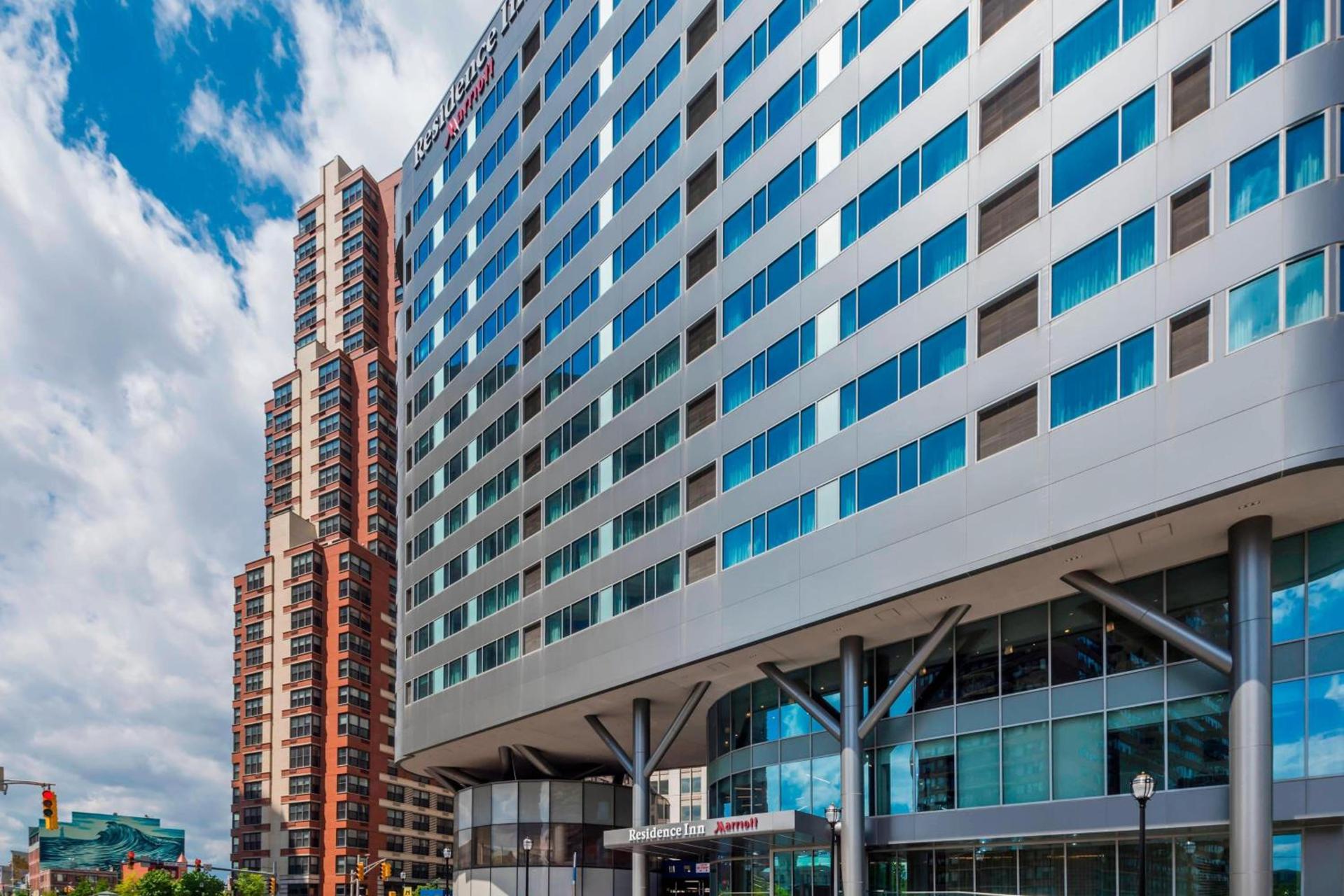 Residence Inn by Marriott Jersey City photo 4