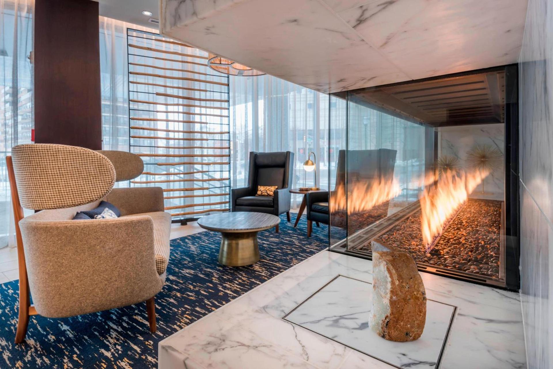 Residence Inn by Marriott Jersey City photo 6