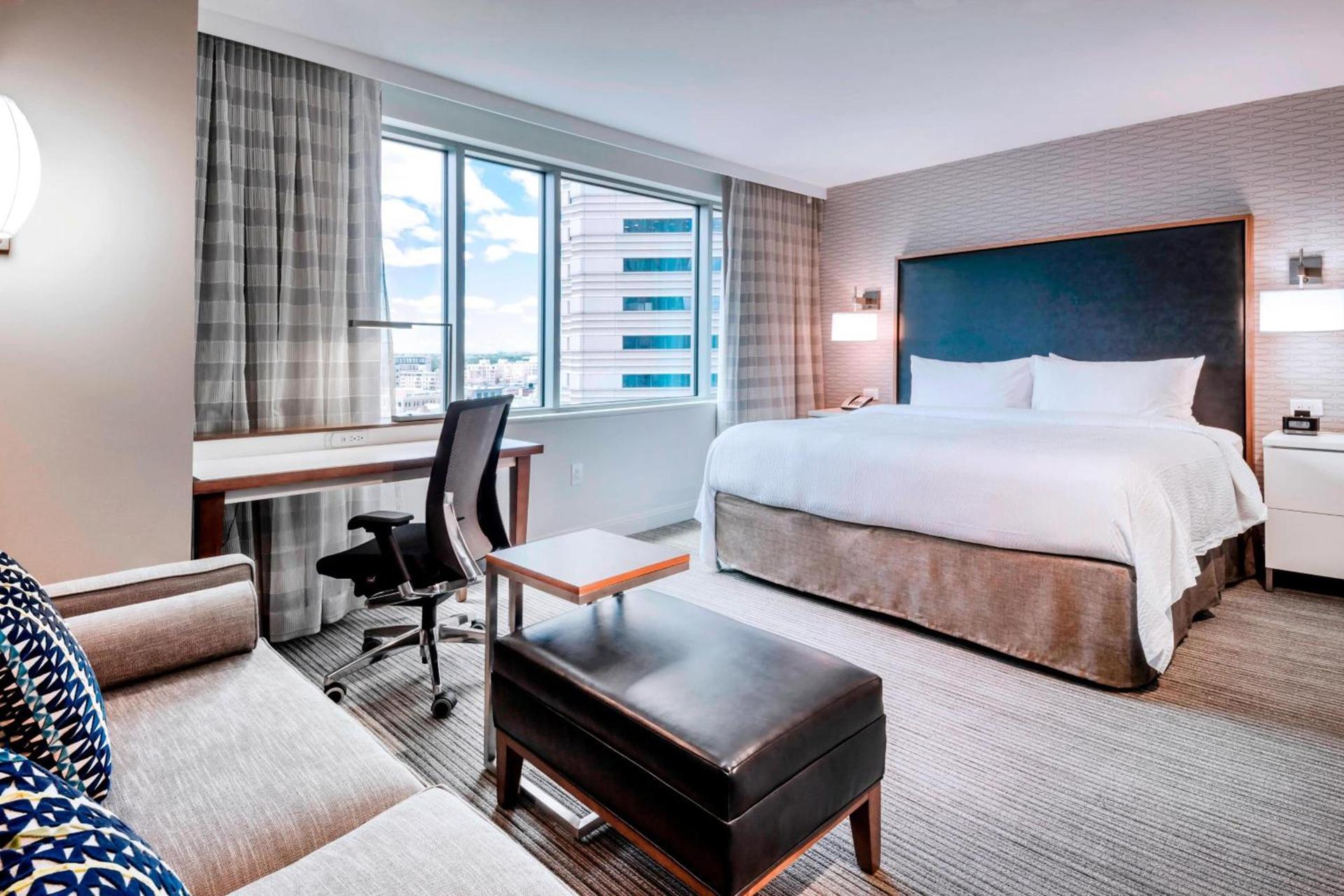 Residence Inn by Marriott Jersey City photo 9