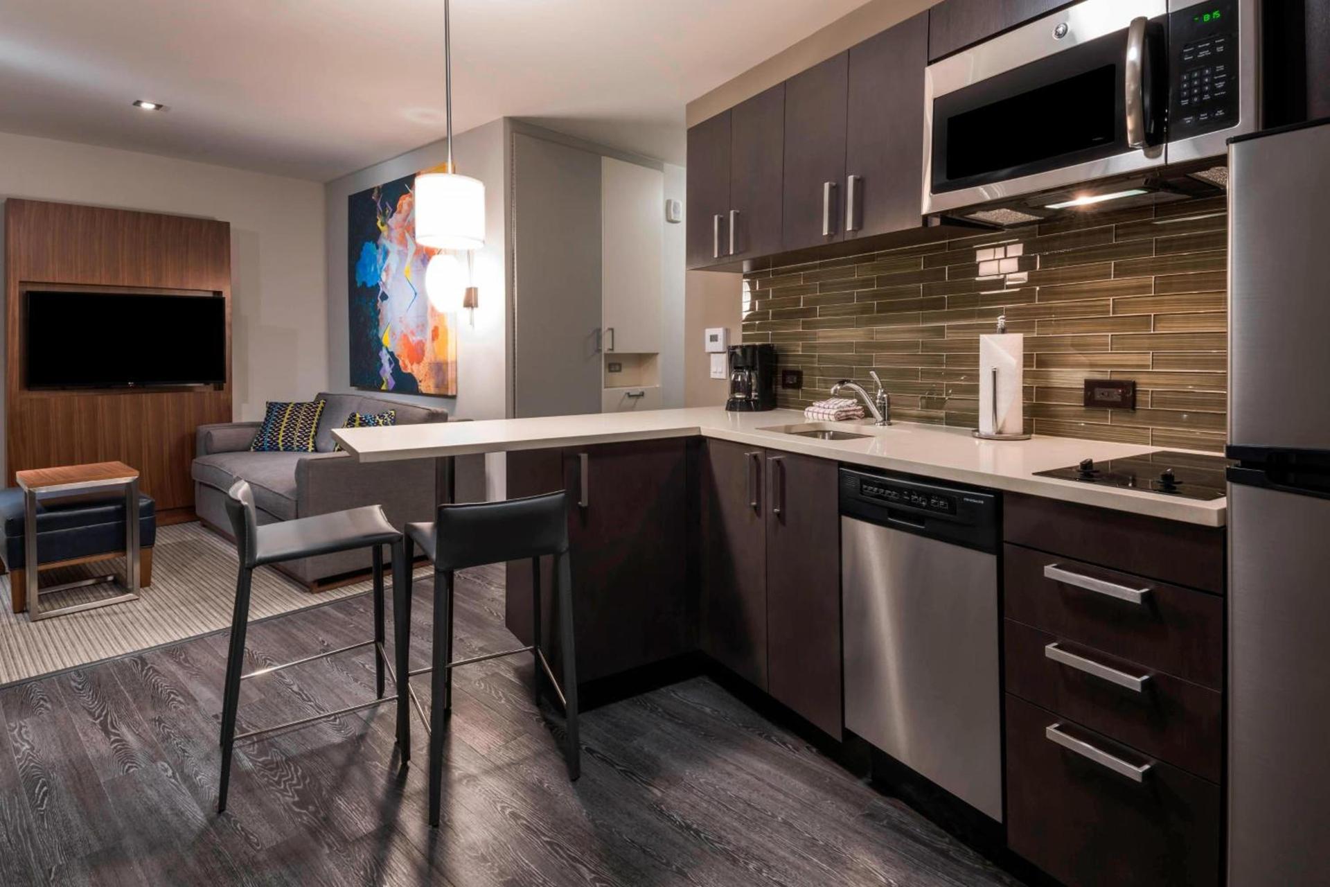 Residence Inn by Marriott Jersey City photo 13