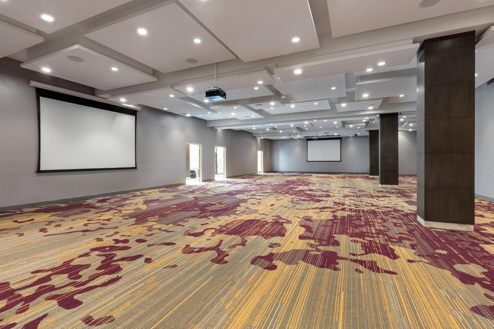 Courtyard by Marriott Los Angeles Monterey Park photo 32