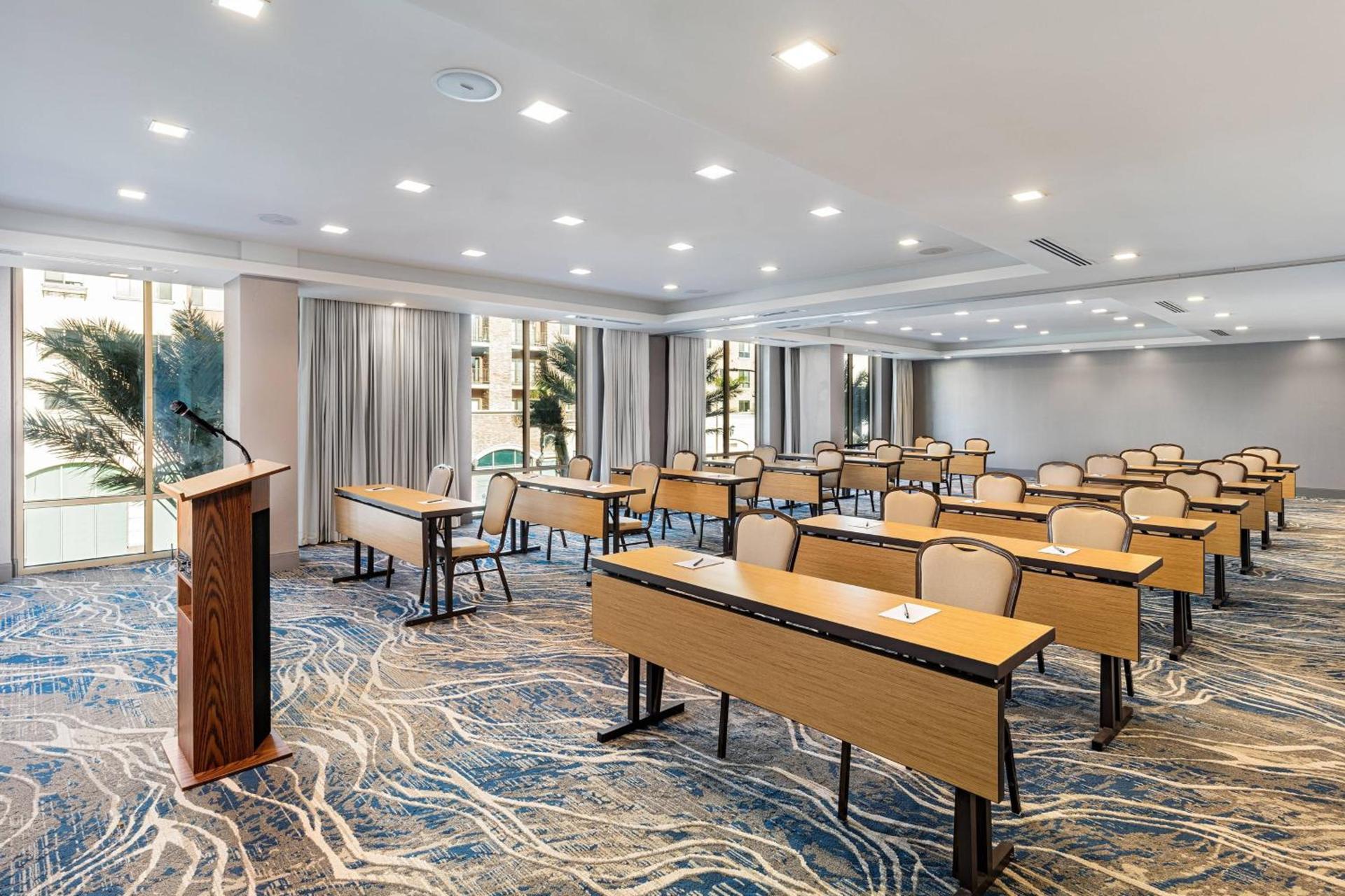 Courtyard by Marriott Los Angeles Monterey Park photo 35