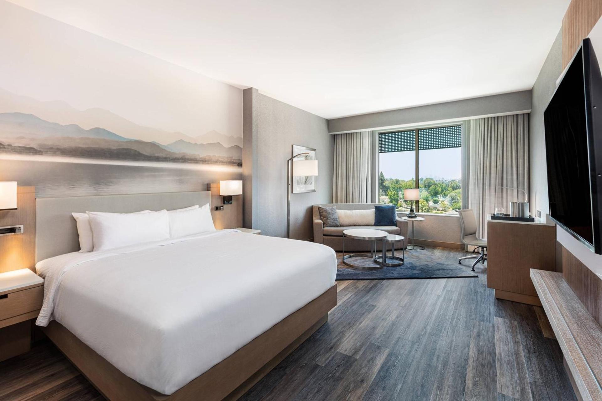 Courtyard by Marriott Los Angeles Monterey Park photo 11