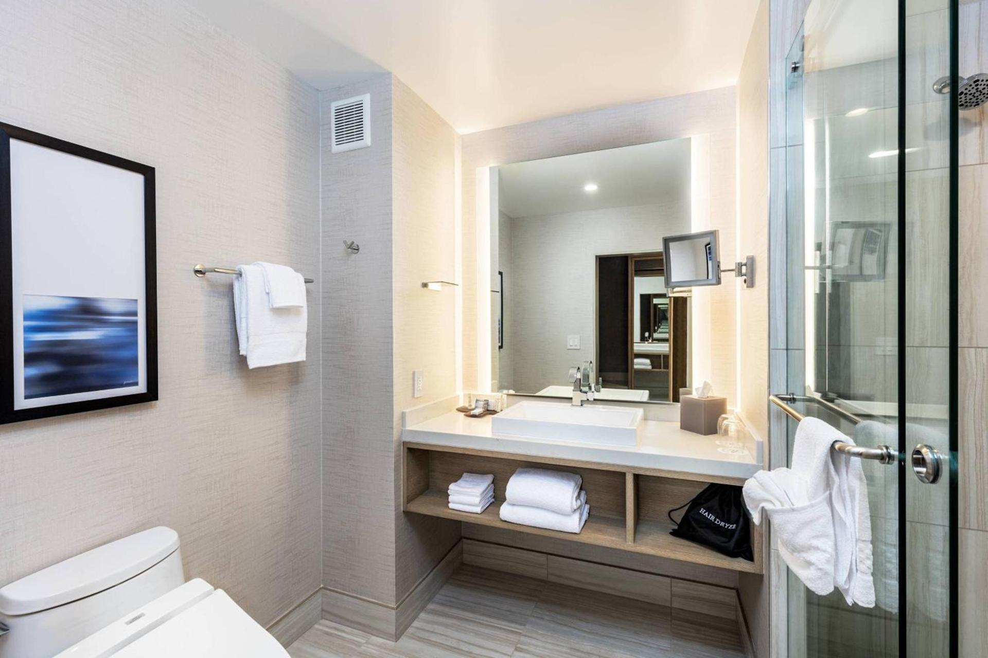 Courtyard by Marriott Los Angeles Monterey Park photo 12