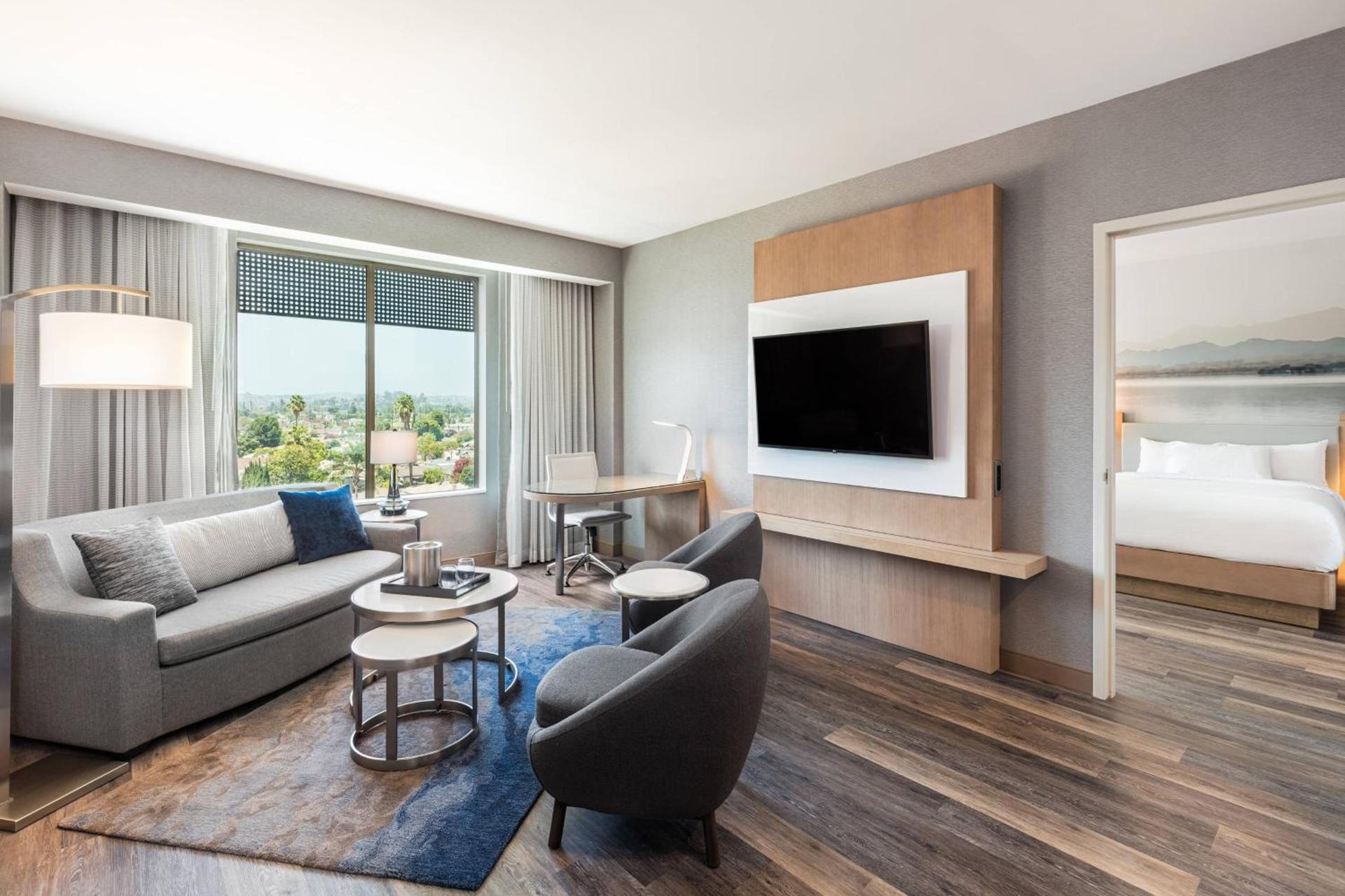 Courtyard by Marriott Los Angeles Monterey Park photo 13