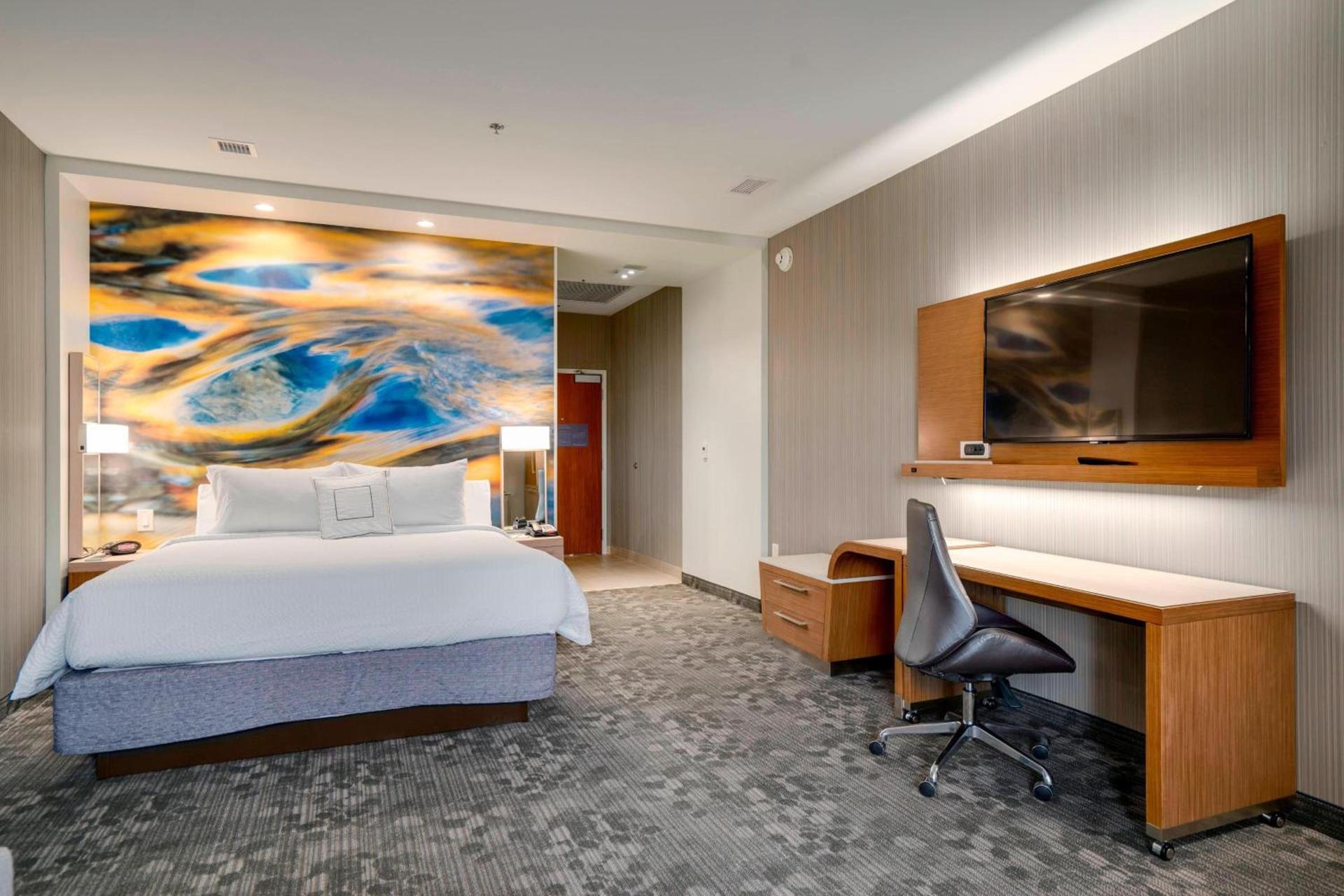 Courtyard by Marriott Niagara Falls, USA photo 13