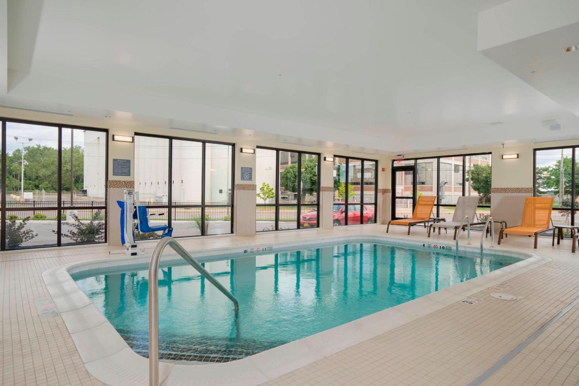Courtyard by Marriott Niagara Falls, USA photo 40