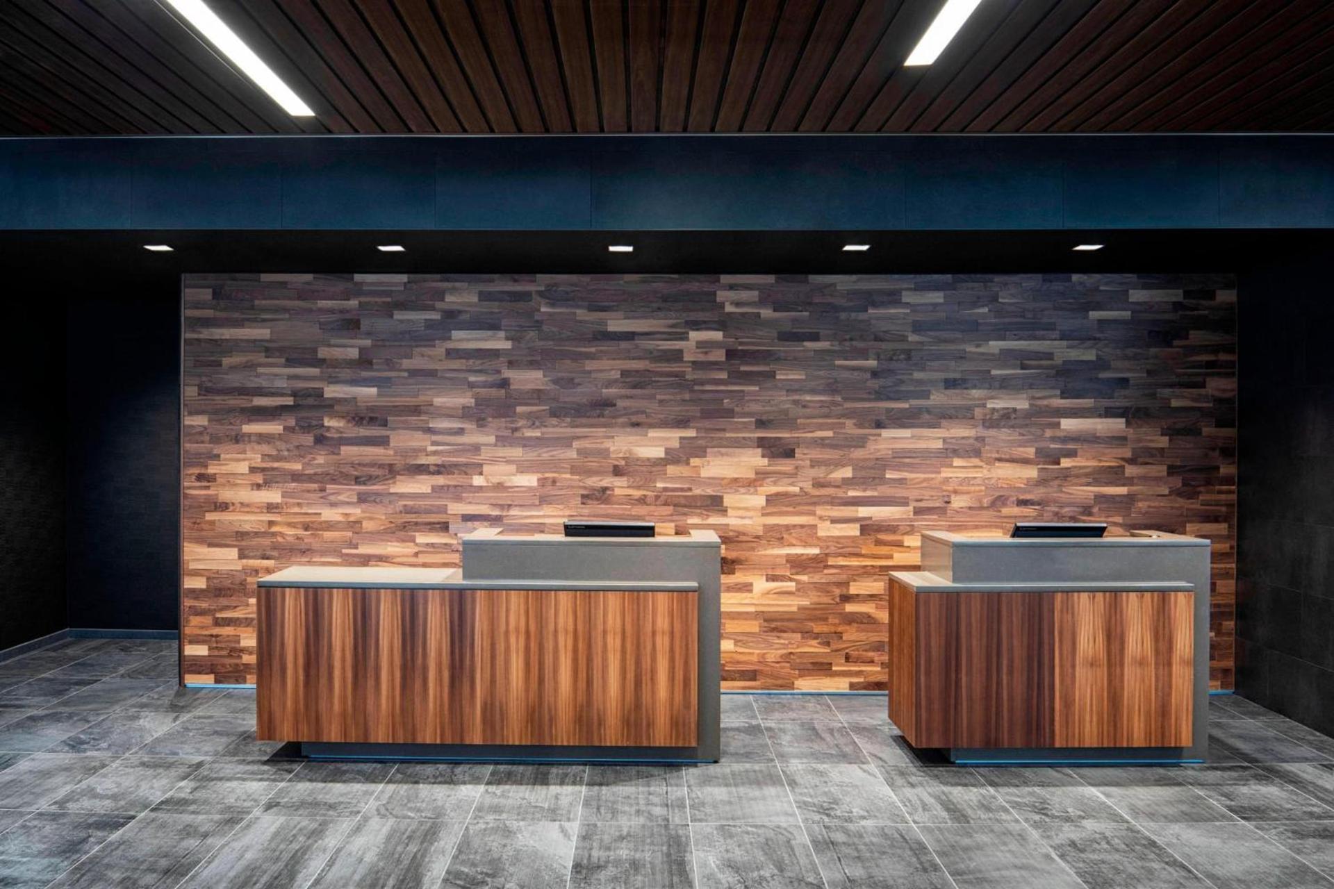 Courtyard by Marriott Albany Troy/Waterfront photo 3