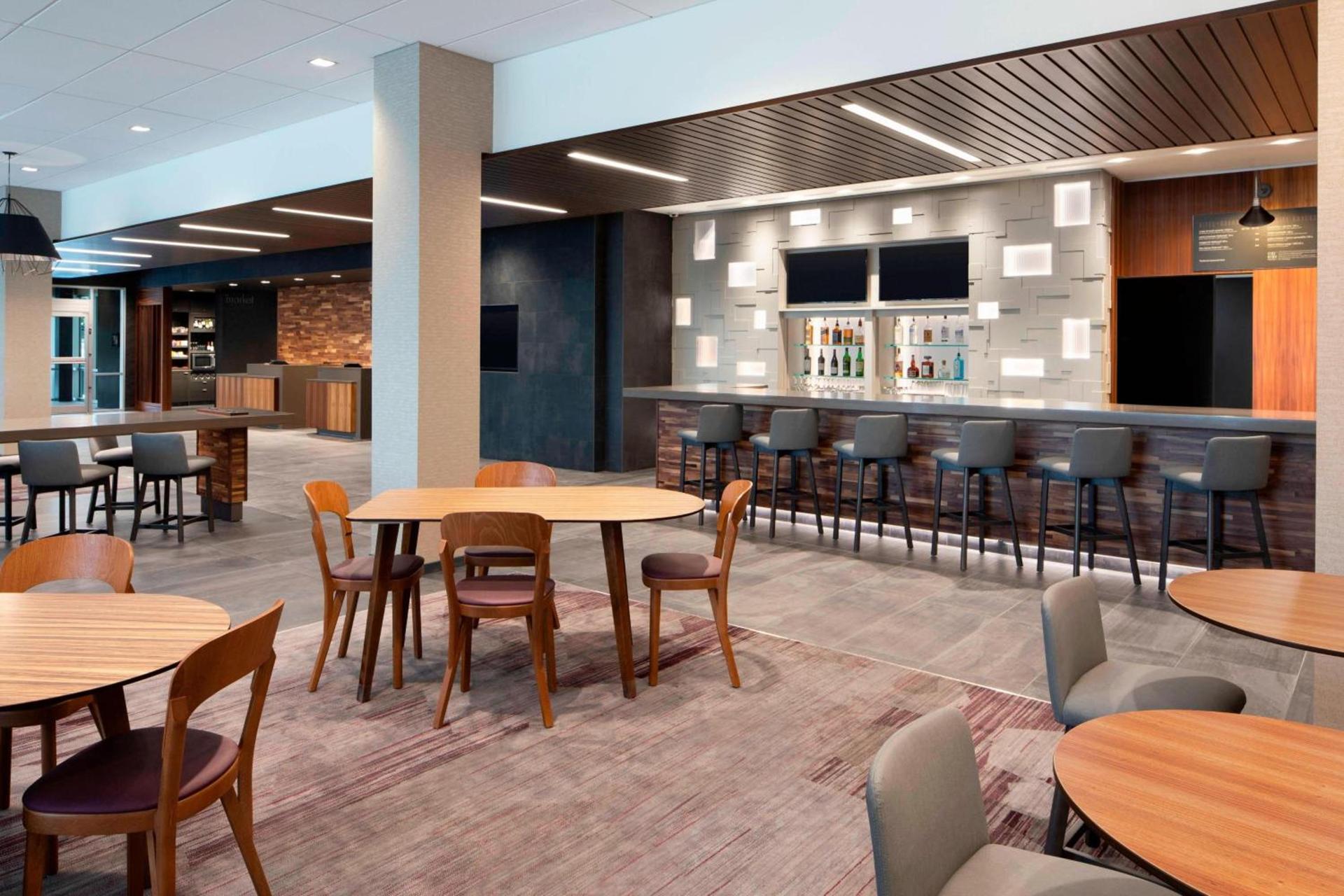 Courtyard by Marriott Albany Troy/Waterfront photo 19