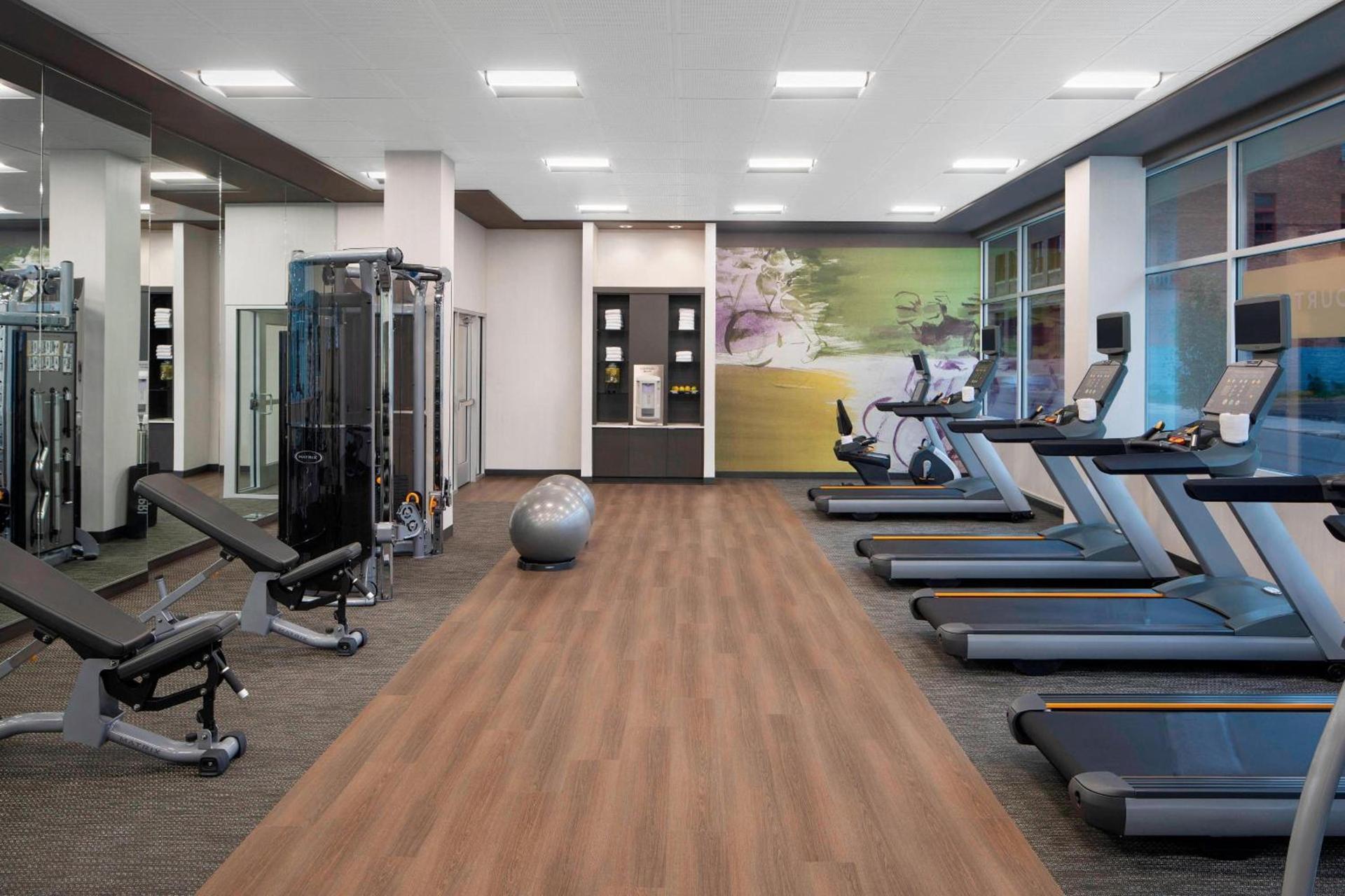 Courtyard by Marriott Albany Troy/Waterfront photo 16