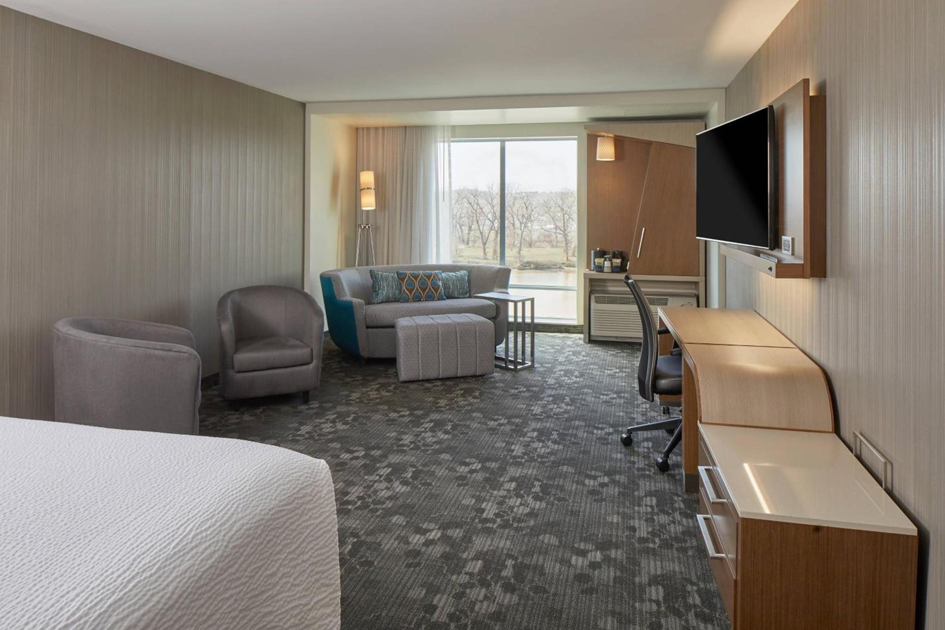 Courtyard by Marriott Albany Troy/Waterfront photo 9