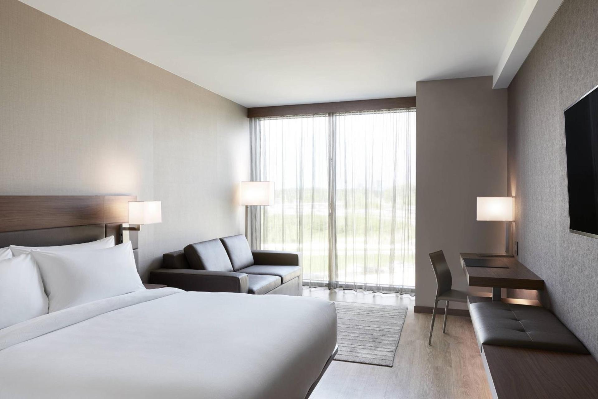 AC Hotel by Marriott Minneapolis West End photo 95