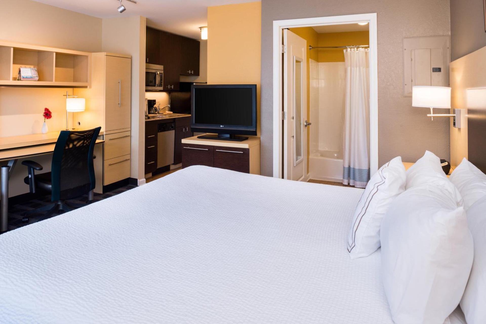 TownePlace Suites Huntington photo 7
