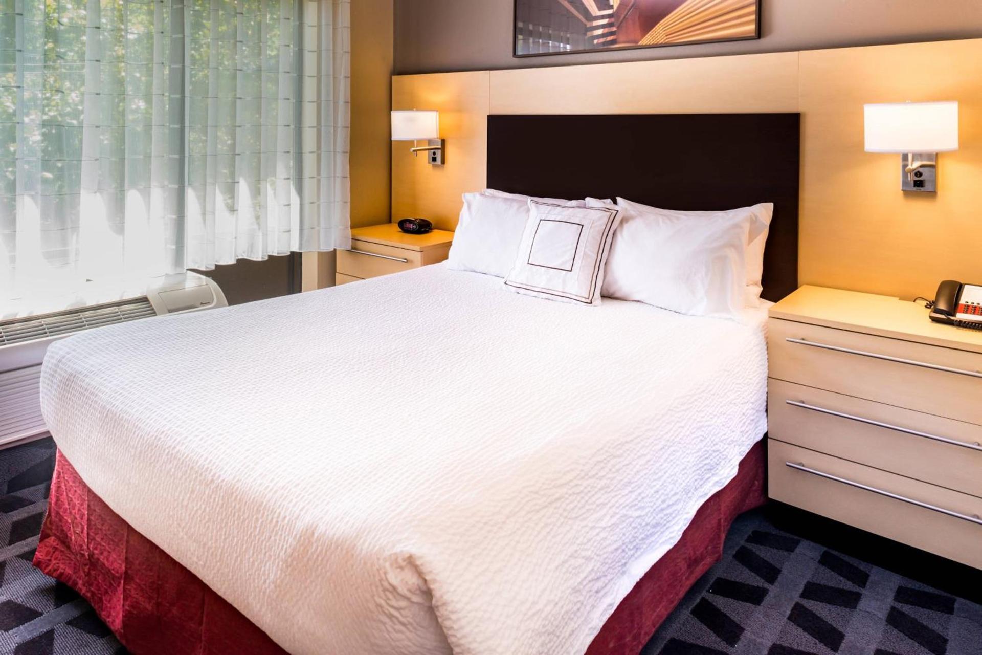 TownePlace Suites Huntington photo 10