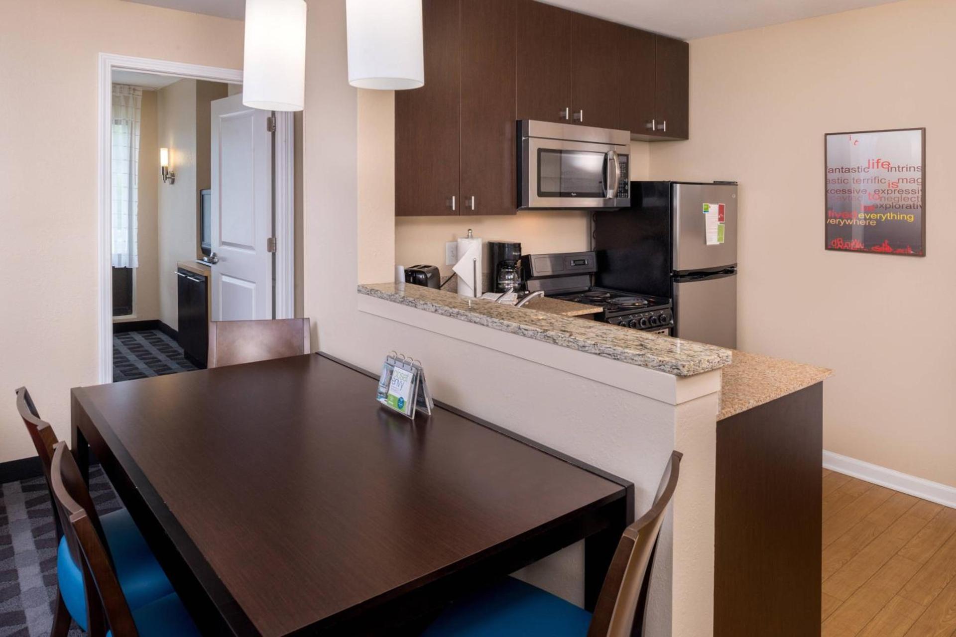 TownePlace Suites Huntington photo 16