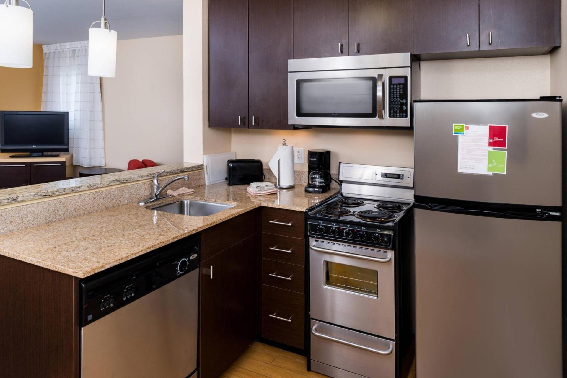 TownePlace Suites Huntington photo 17