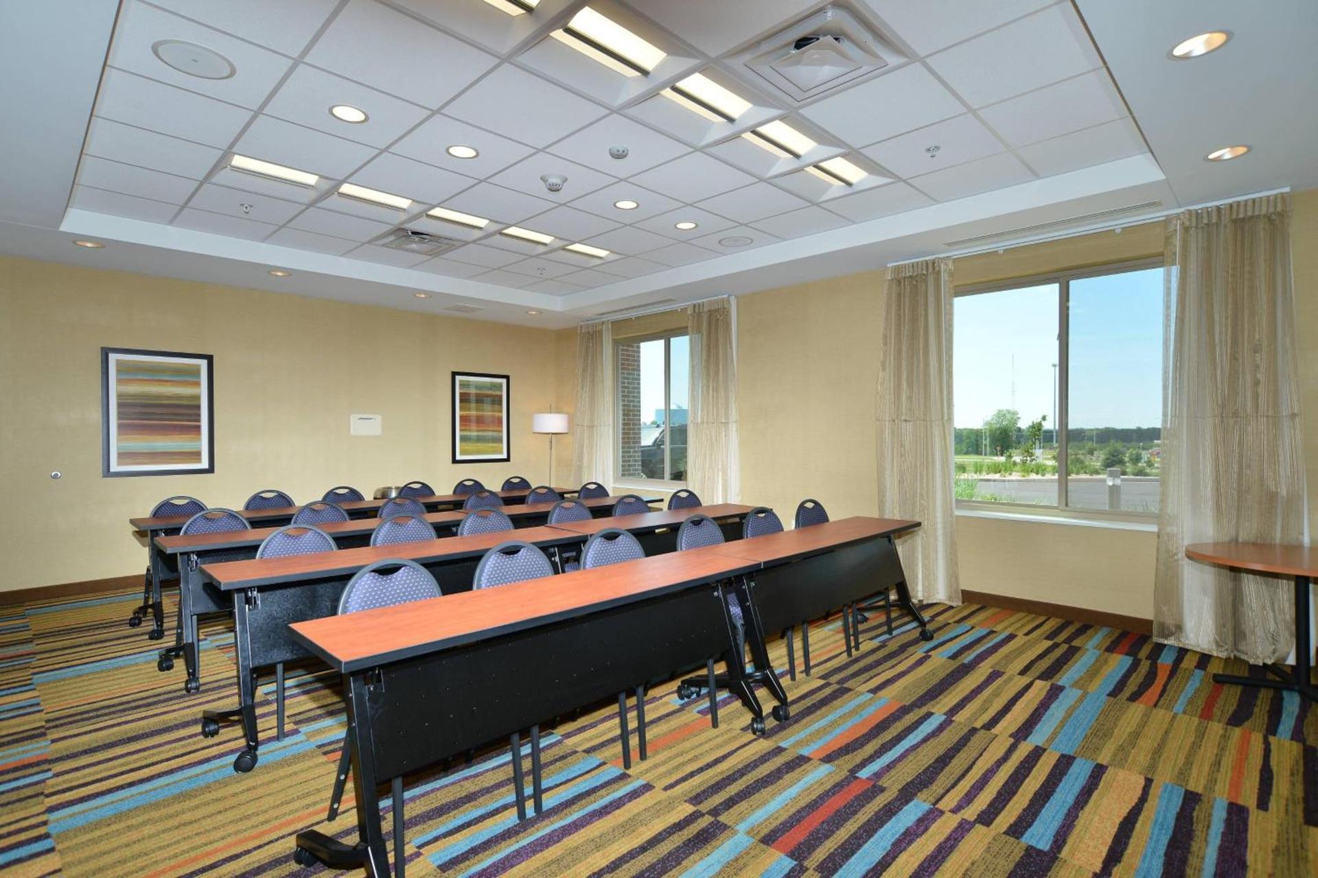 Fairfield Inn & Suites by Marriott Eau Claire/Chippewa Falls photo 33