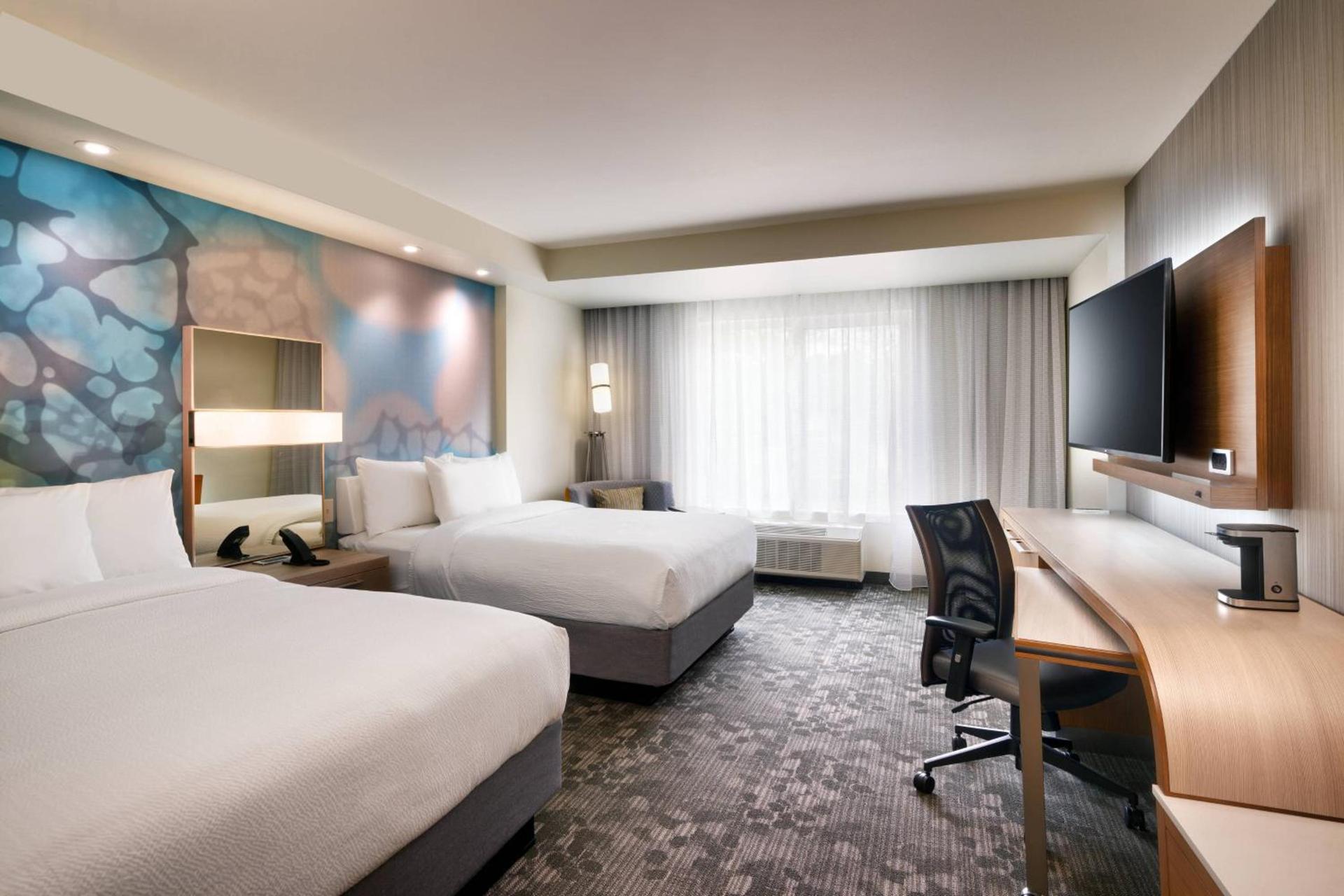 Courtyard by Marriott Atlanta Duluth Downtown photo 10