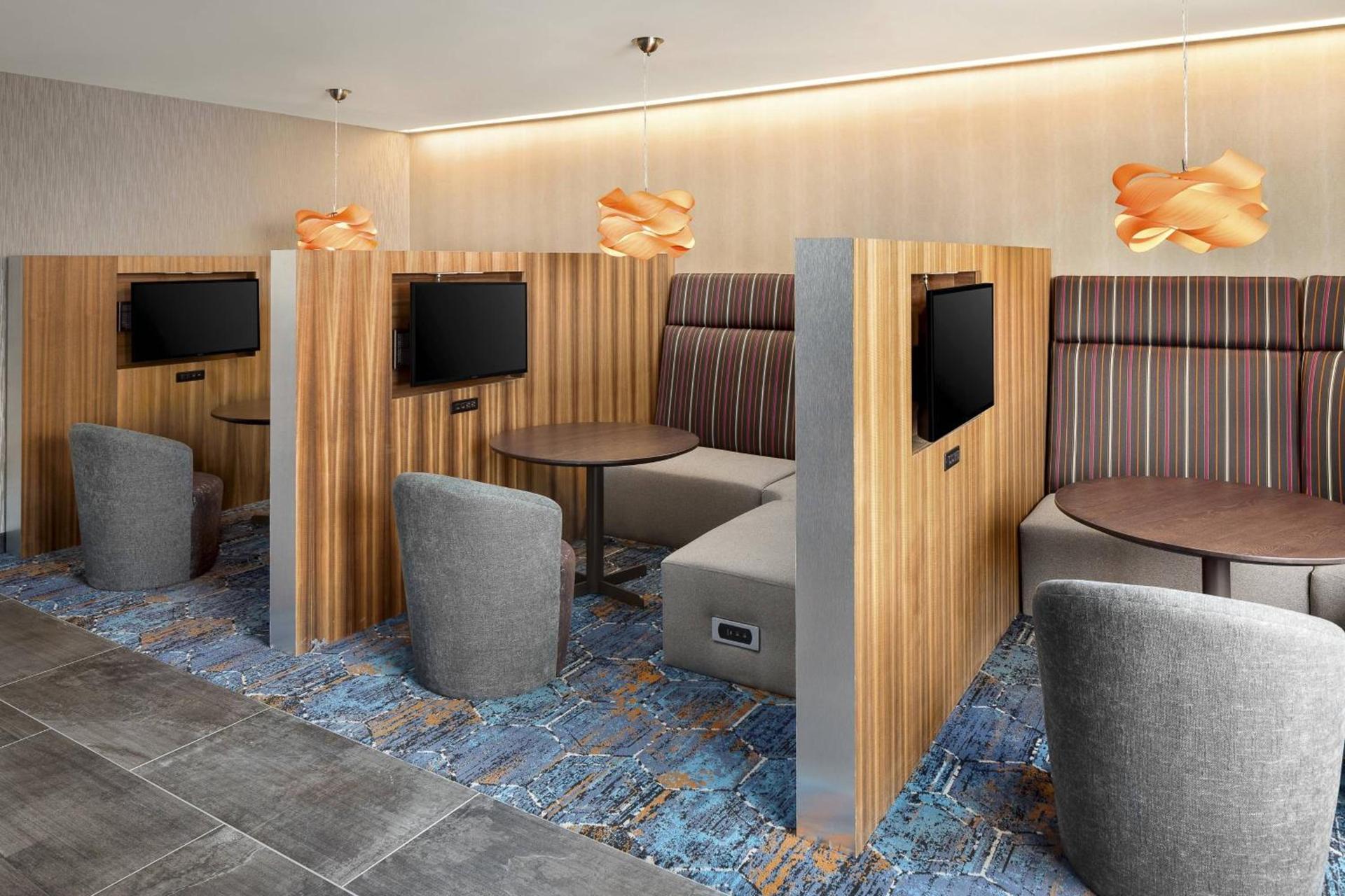 Courtyard by Marriott Seattle Northgate photo 23