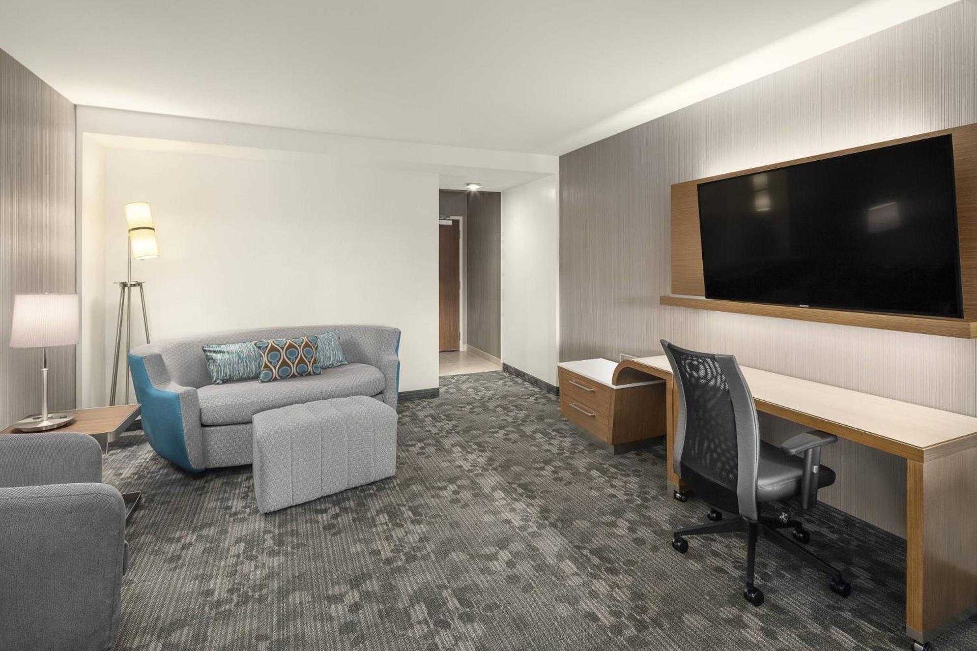 Courtyard by Marriott Seattle Northgate photo 19