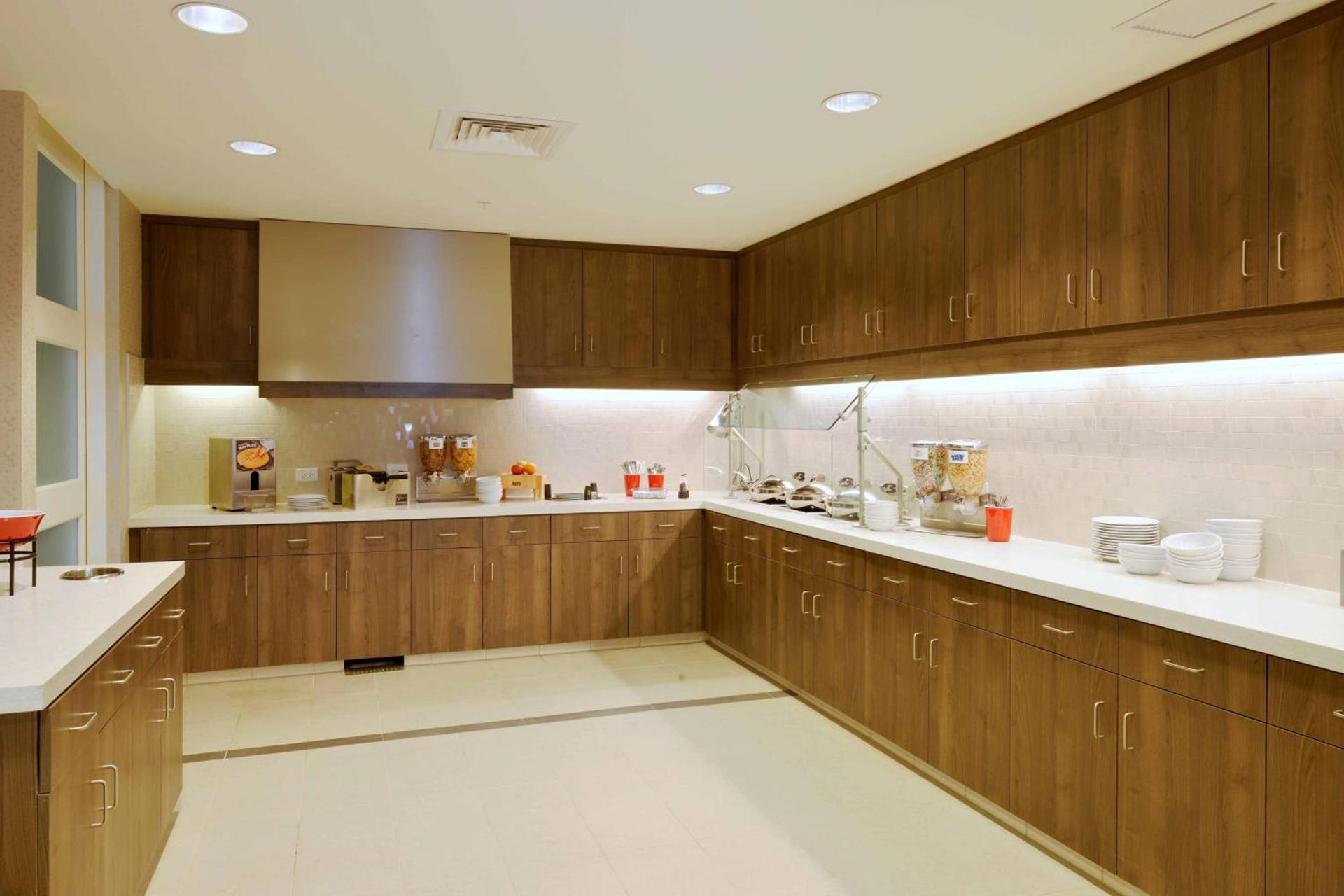 Residence Inn by Marriott Omaha Aksarben Village photo 31