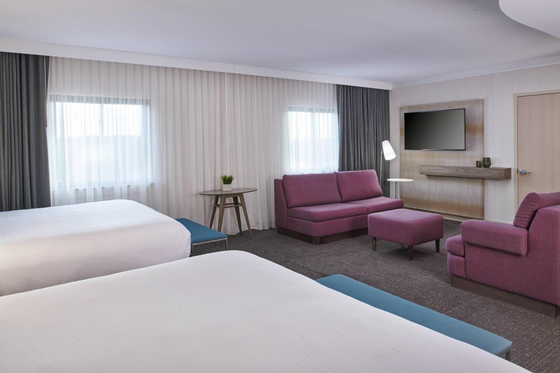 Delta Hotels by Marriott Detroit Novi photo 9