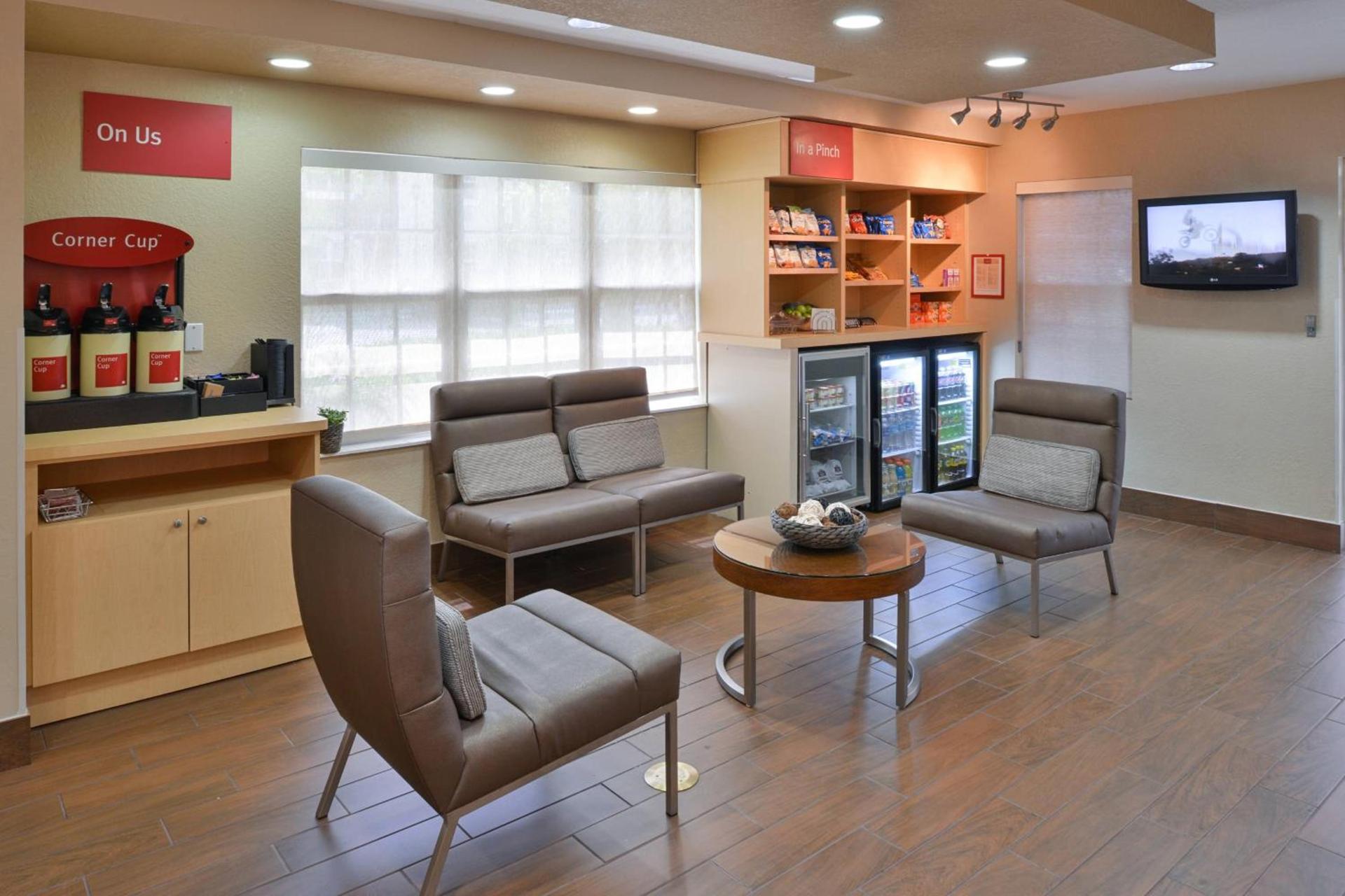 TownePlace Suites Miami West Doral Area photo 6