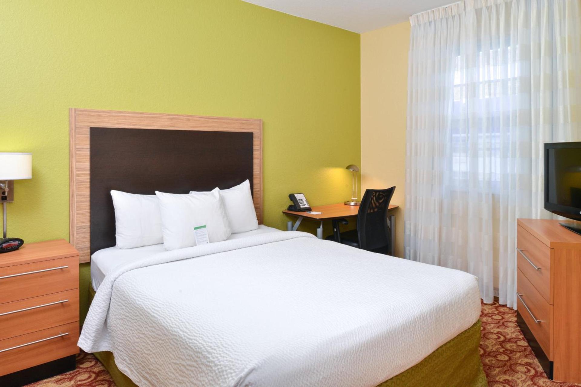 TownePlace Suites Miami West Doral Area photo 18