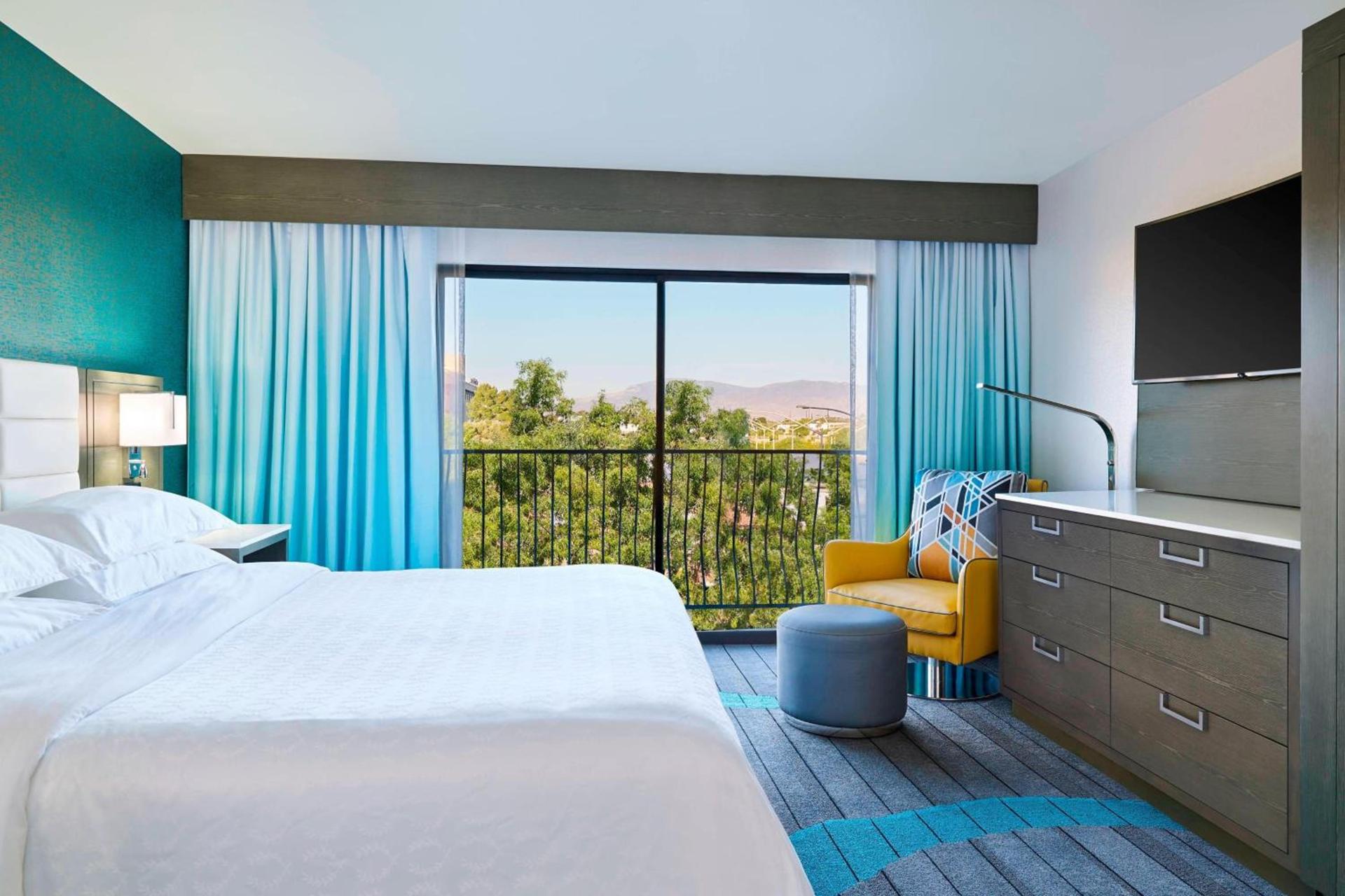 Sheraton Tucson Hotel & Suites photo 25
